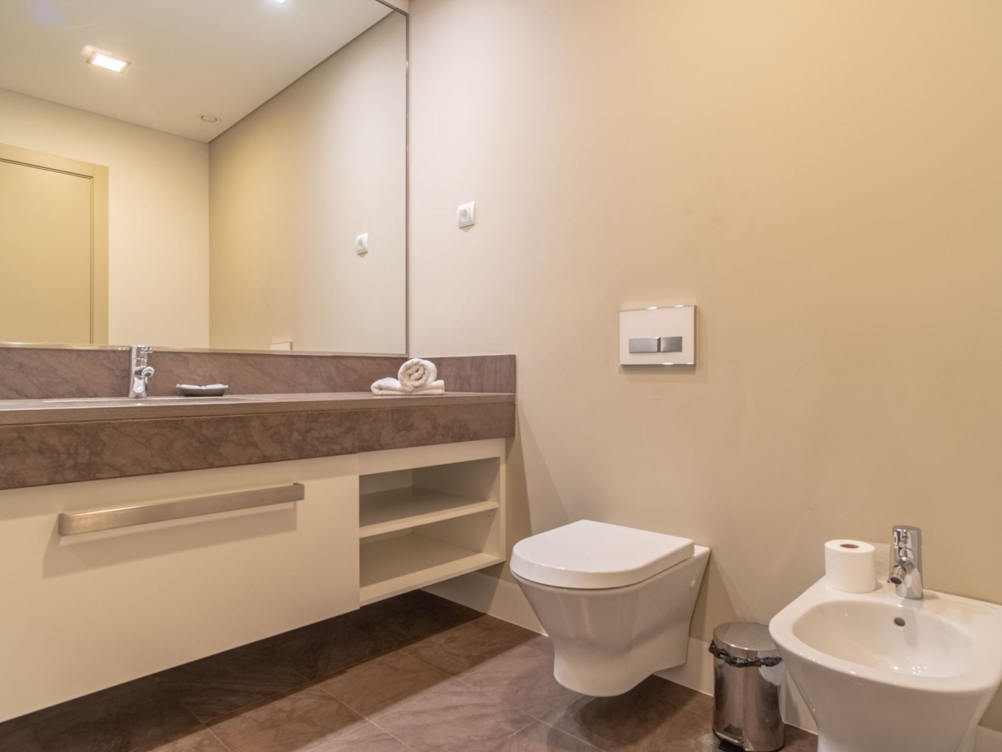 Für 6 Personen ca. 120 m&sup2; in São Martinho, Madeira (Südküste von Madeira)-Image-tags.info