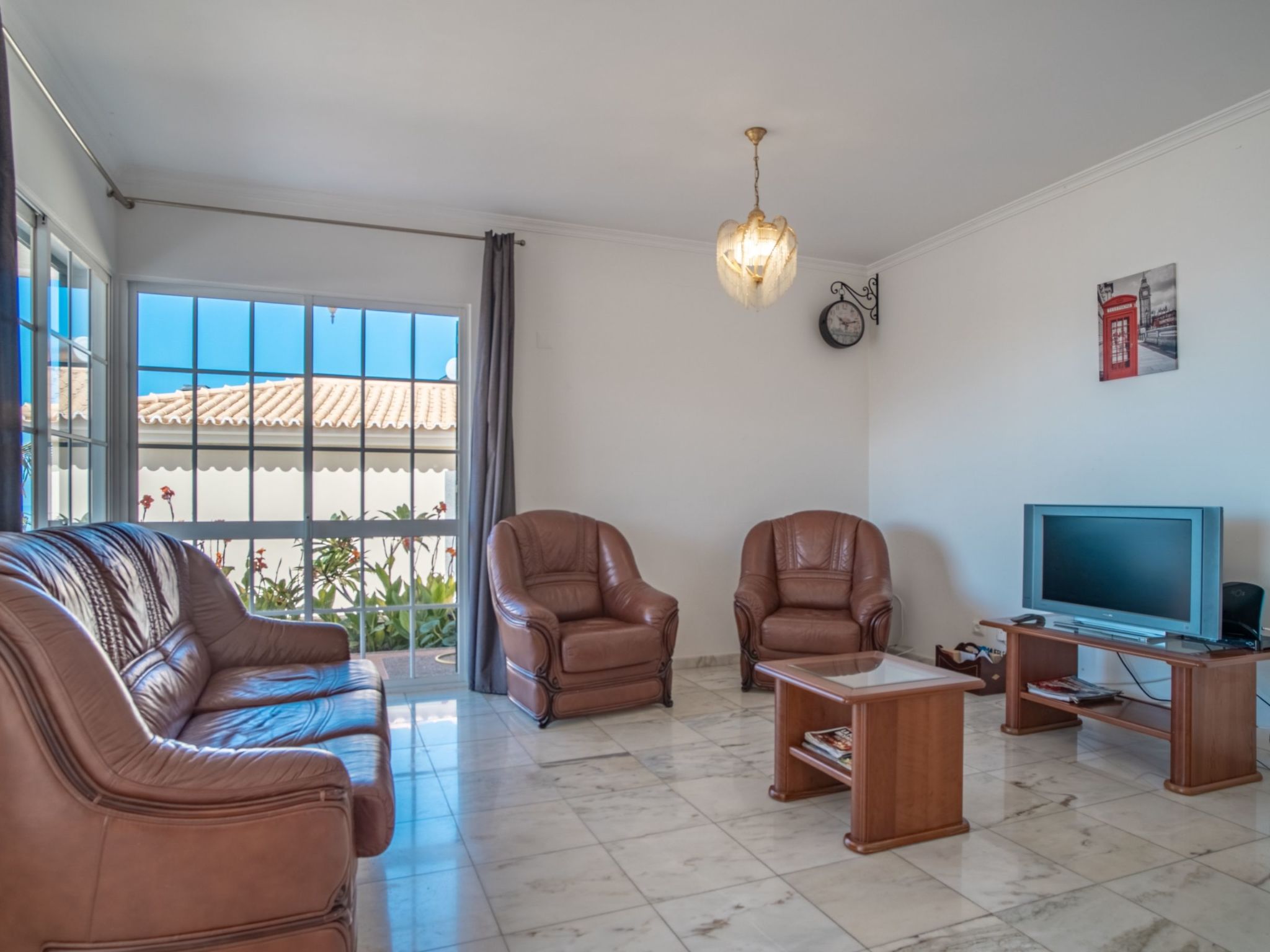 Villa mit Gartenblick