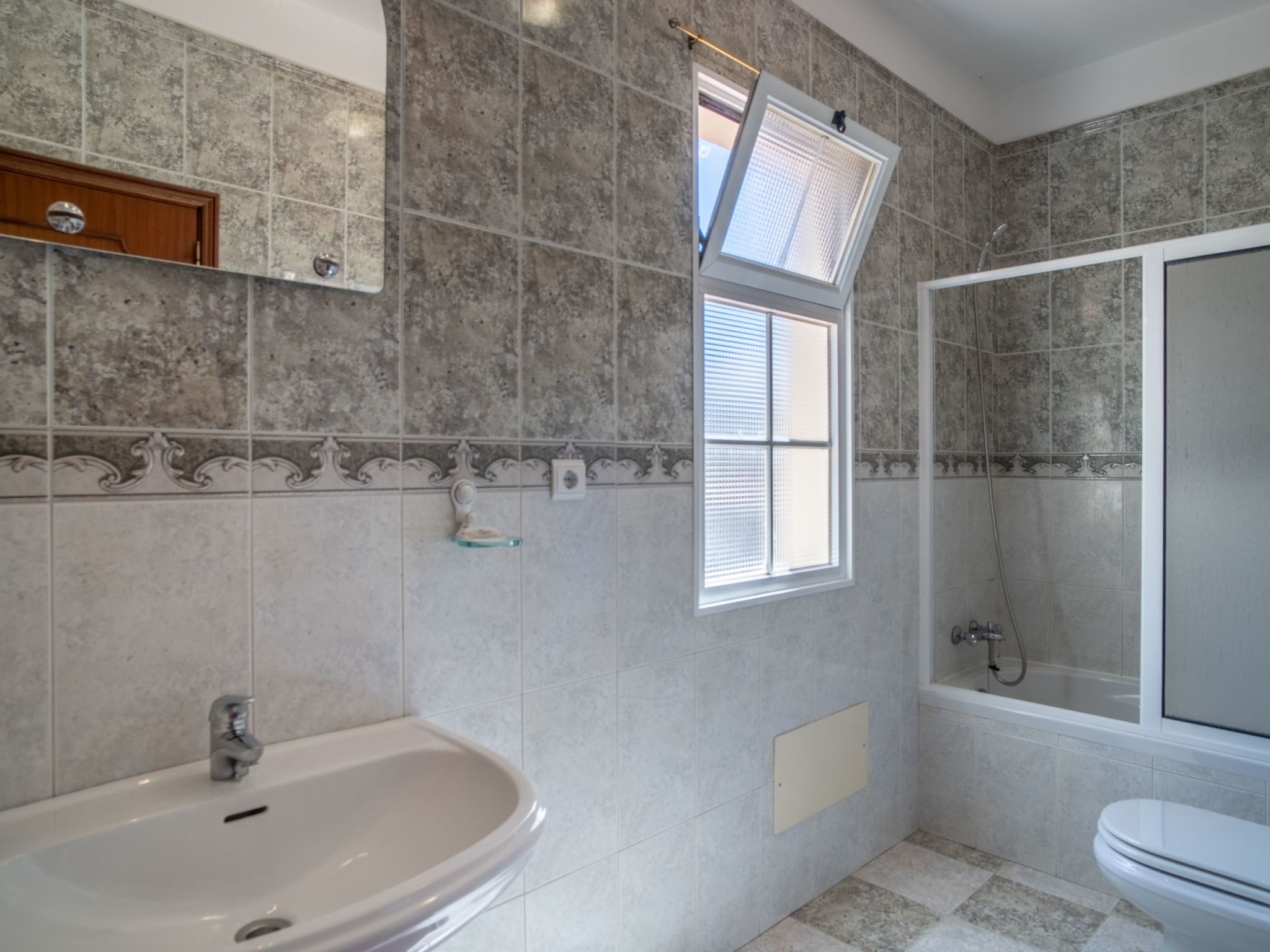 Photo of Villa mit Gartenblick