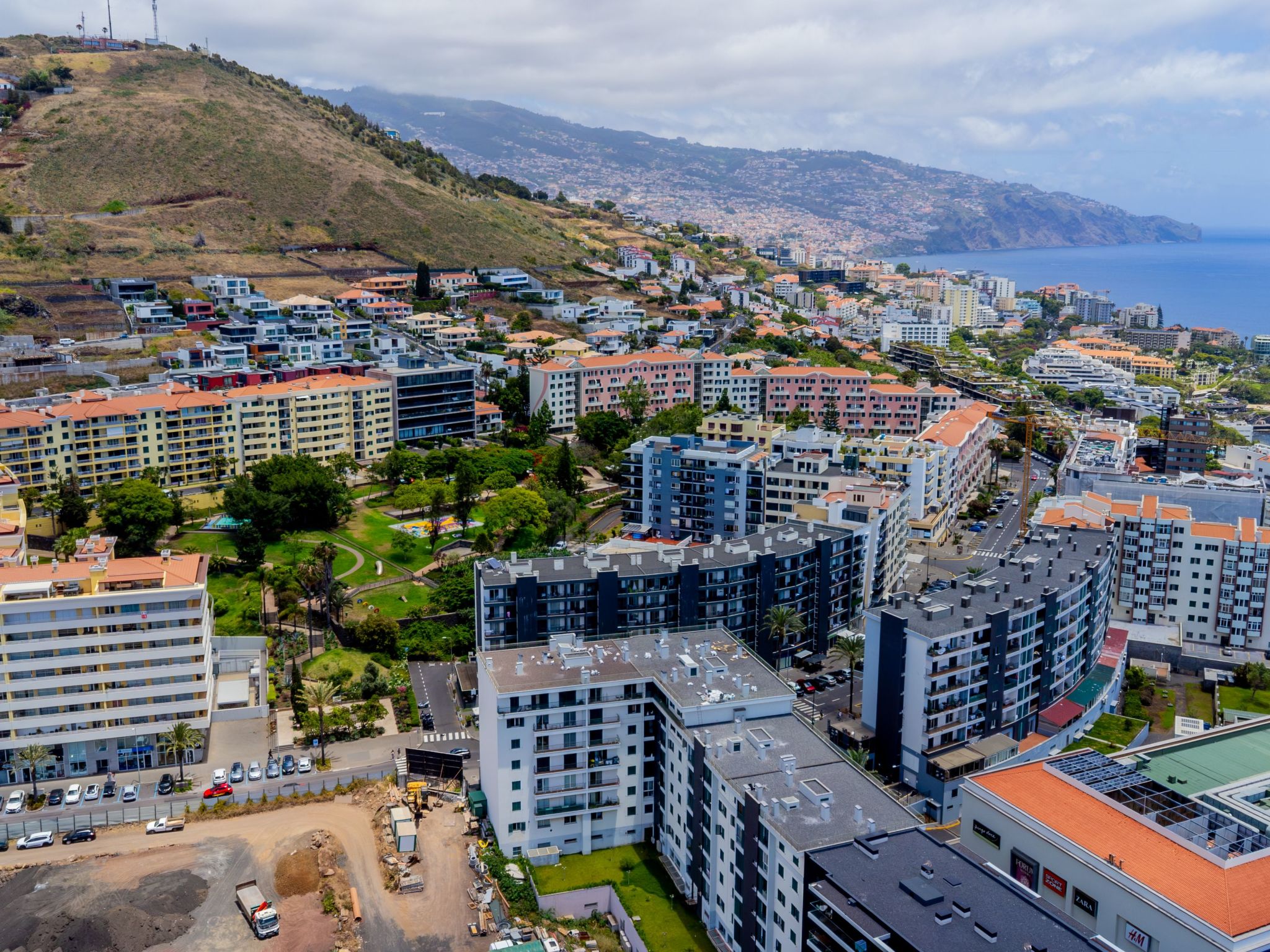 Tulipa Apartment Top