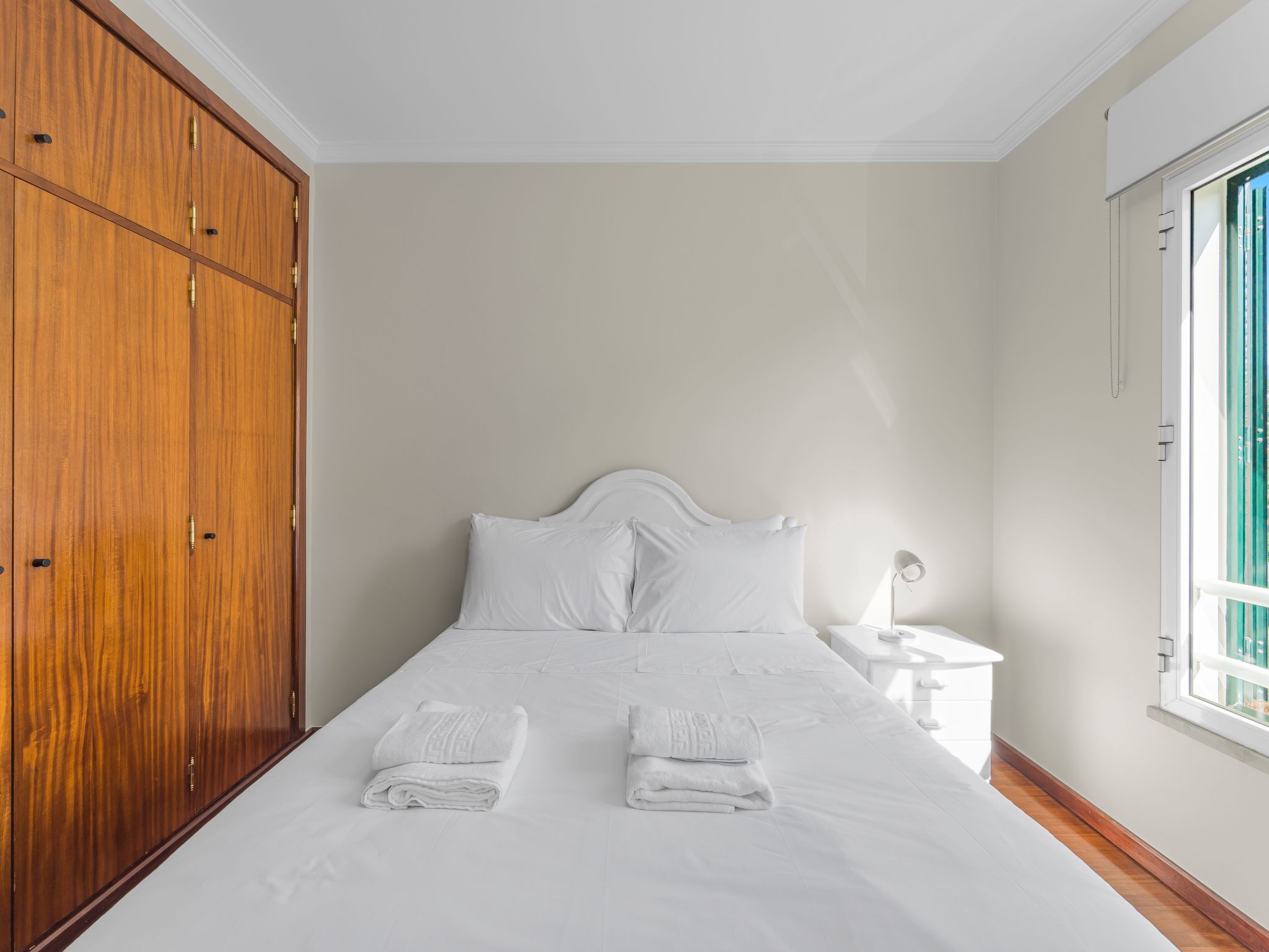 Tulipa Apartment Top-Image-tags.info