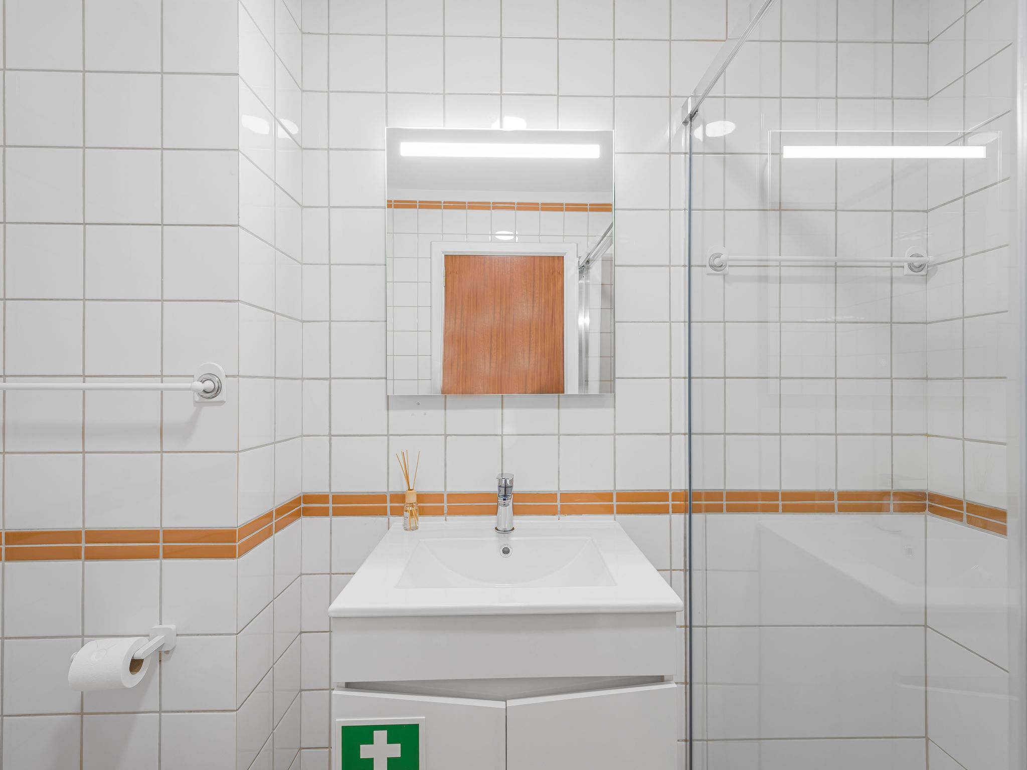 Tulipa Apartment Top-Image-tags.info