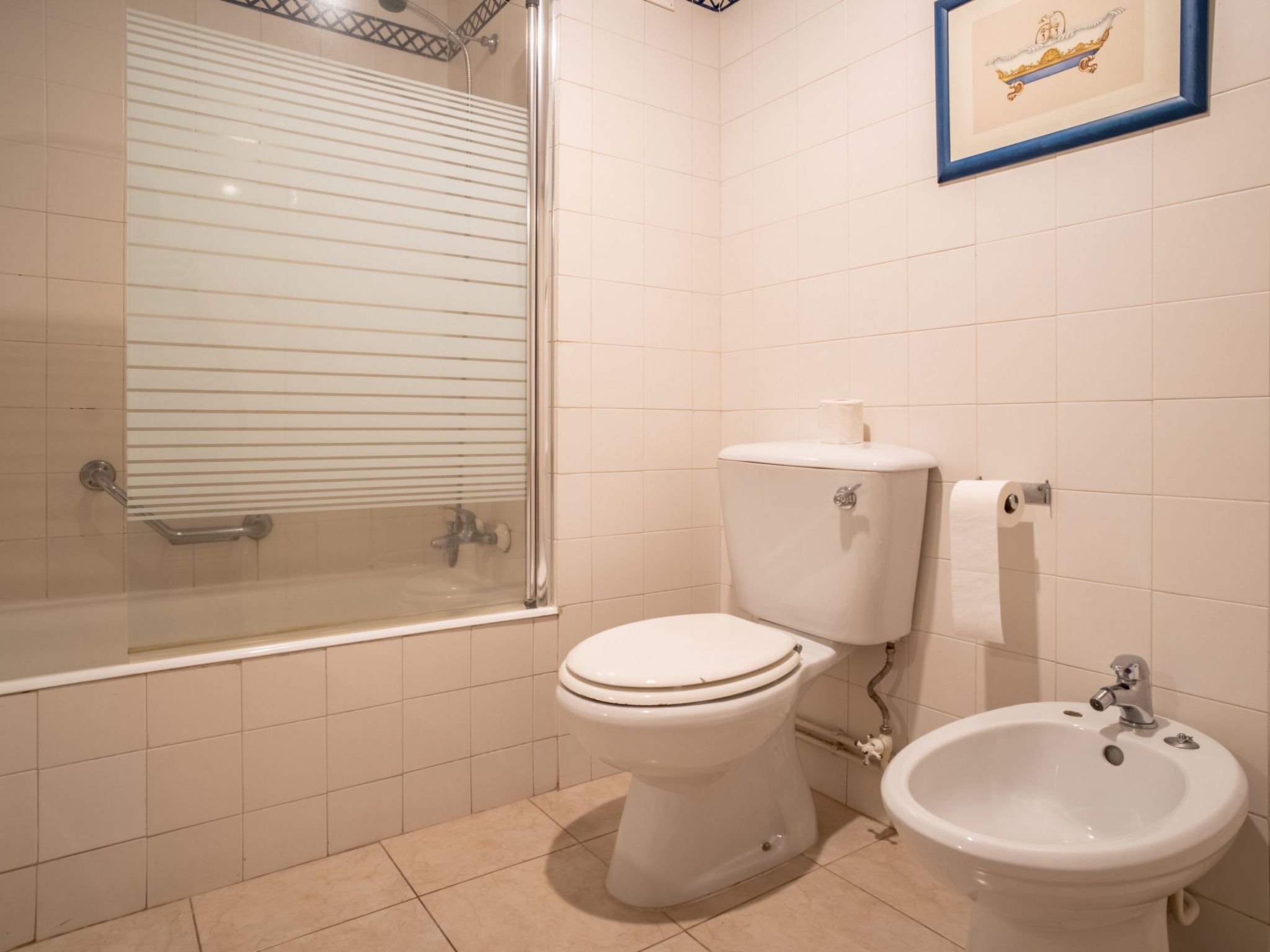 Für 6 Personen ca. 130 m&sup2; in São Martinho, Madeira (Südküste von Madeira)-Image-tags.info