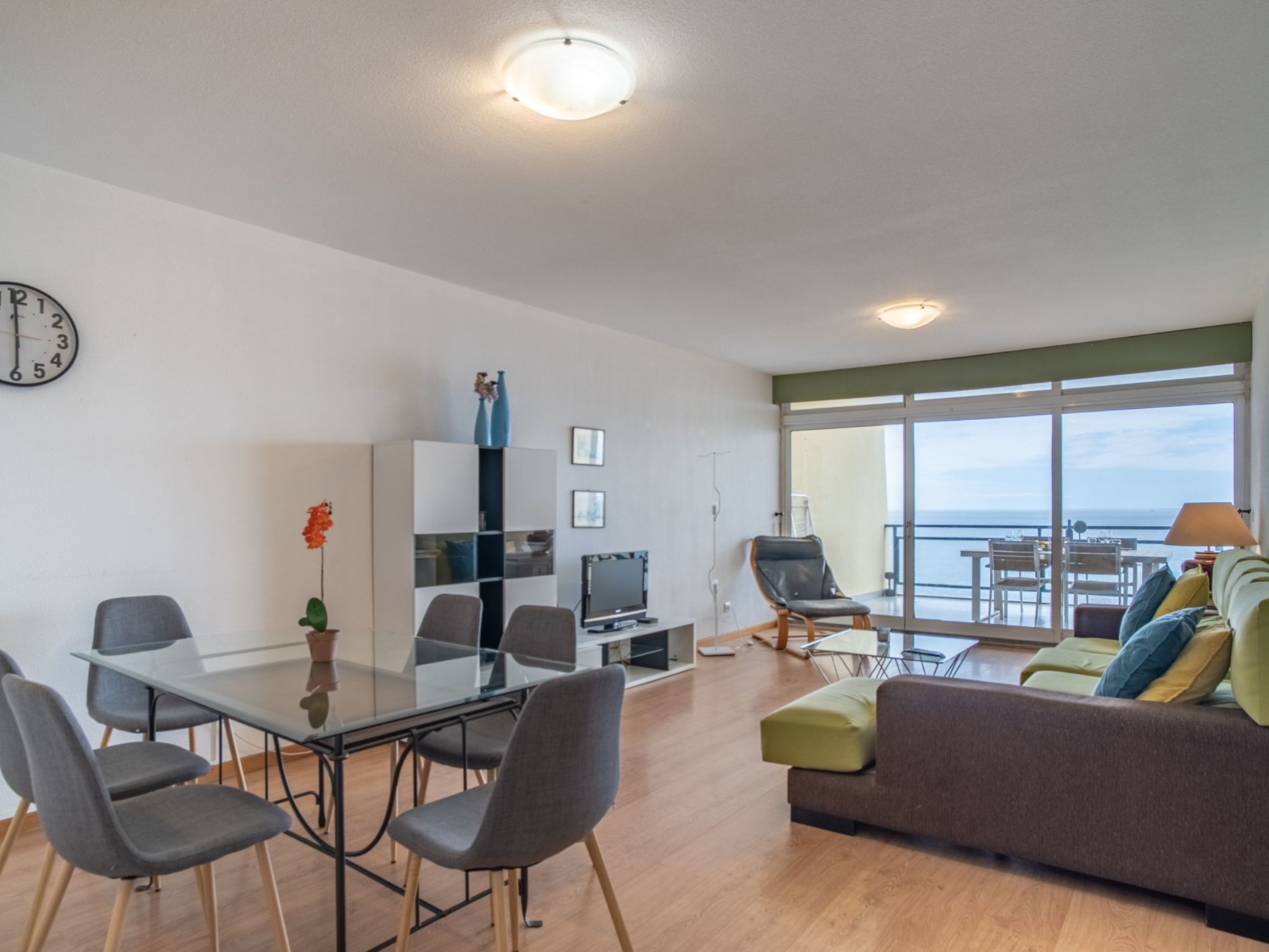 Für 6 Personen ca. 130 m&sup2; in São Martinho, Madeira (Südküste von Madeira)-Image-tags.info