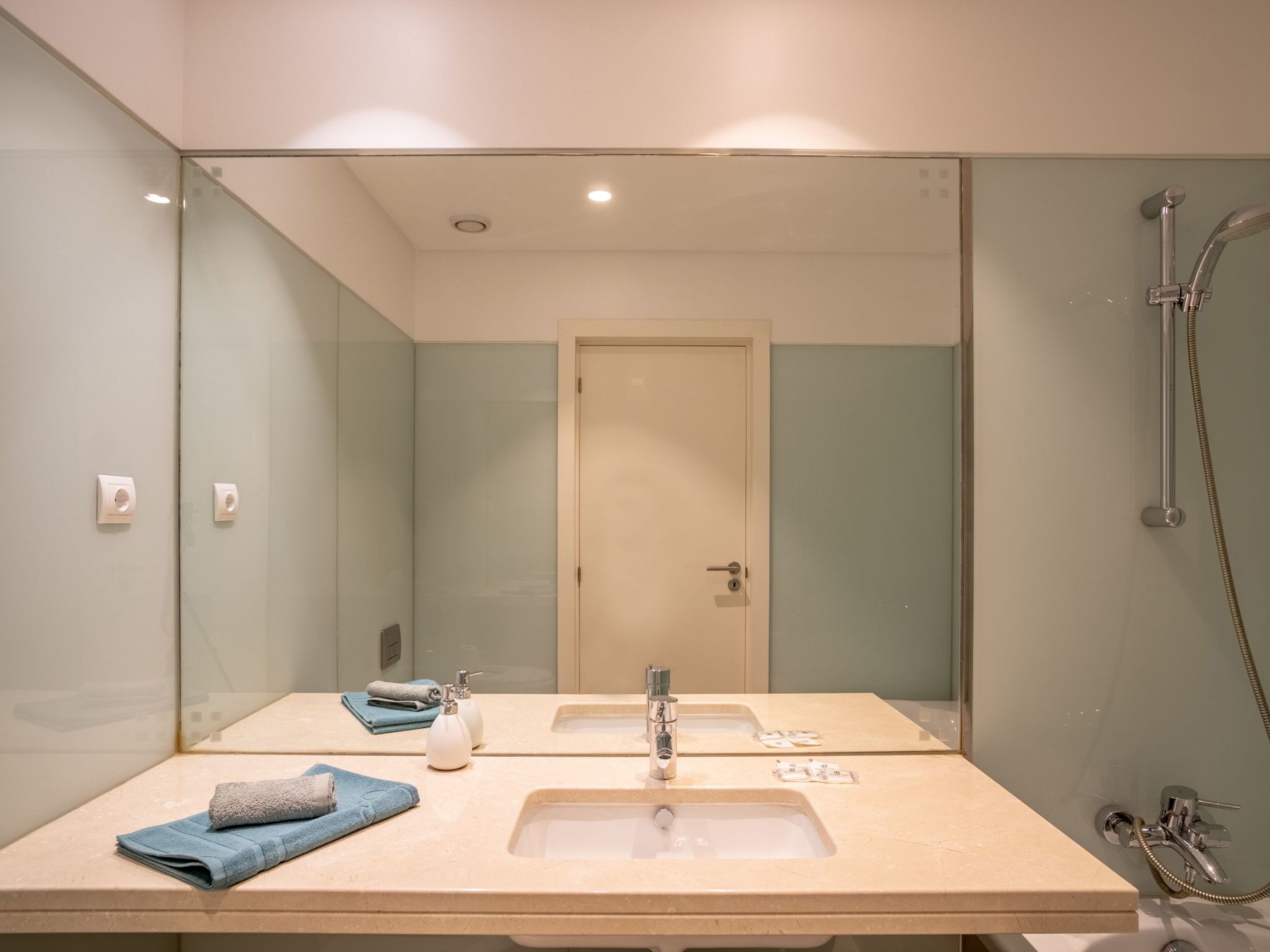 Wohnung "Freemont" mit Balkon-Inside