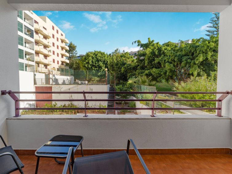 Aan zee: Sofia Residence T1 appartement in Funchal, Madeira in Madeira/Funchal