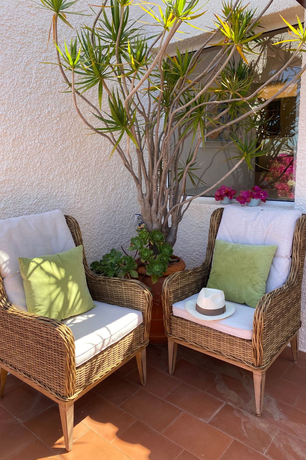 Ideales Familienhaus mit freiem Stadt- und Meerblick-Inside
