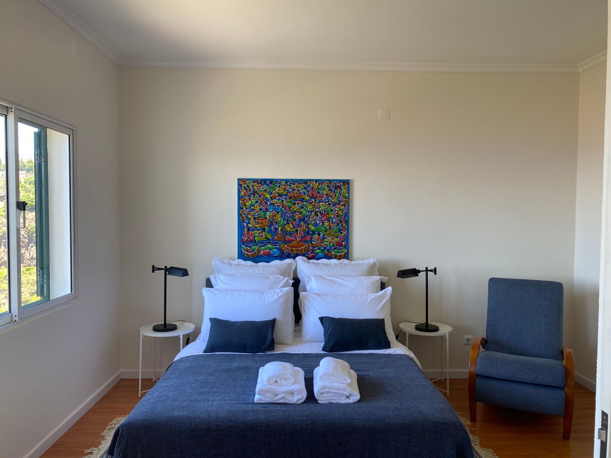 Ideales Familienhaus mit freiem Stadt- und Meerblick-Inside