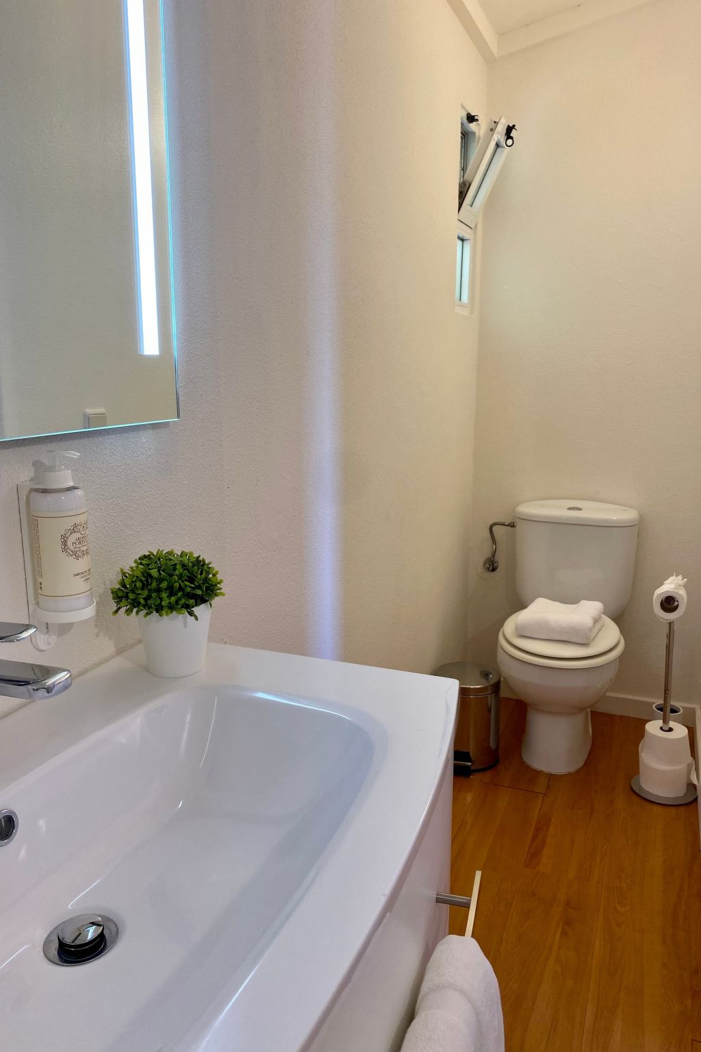 Ideales Familienhaus mit freiem Stadt- und Meerblick-Inside