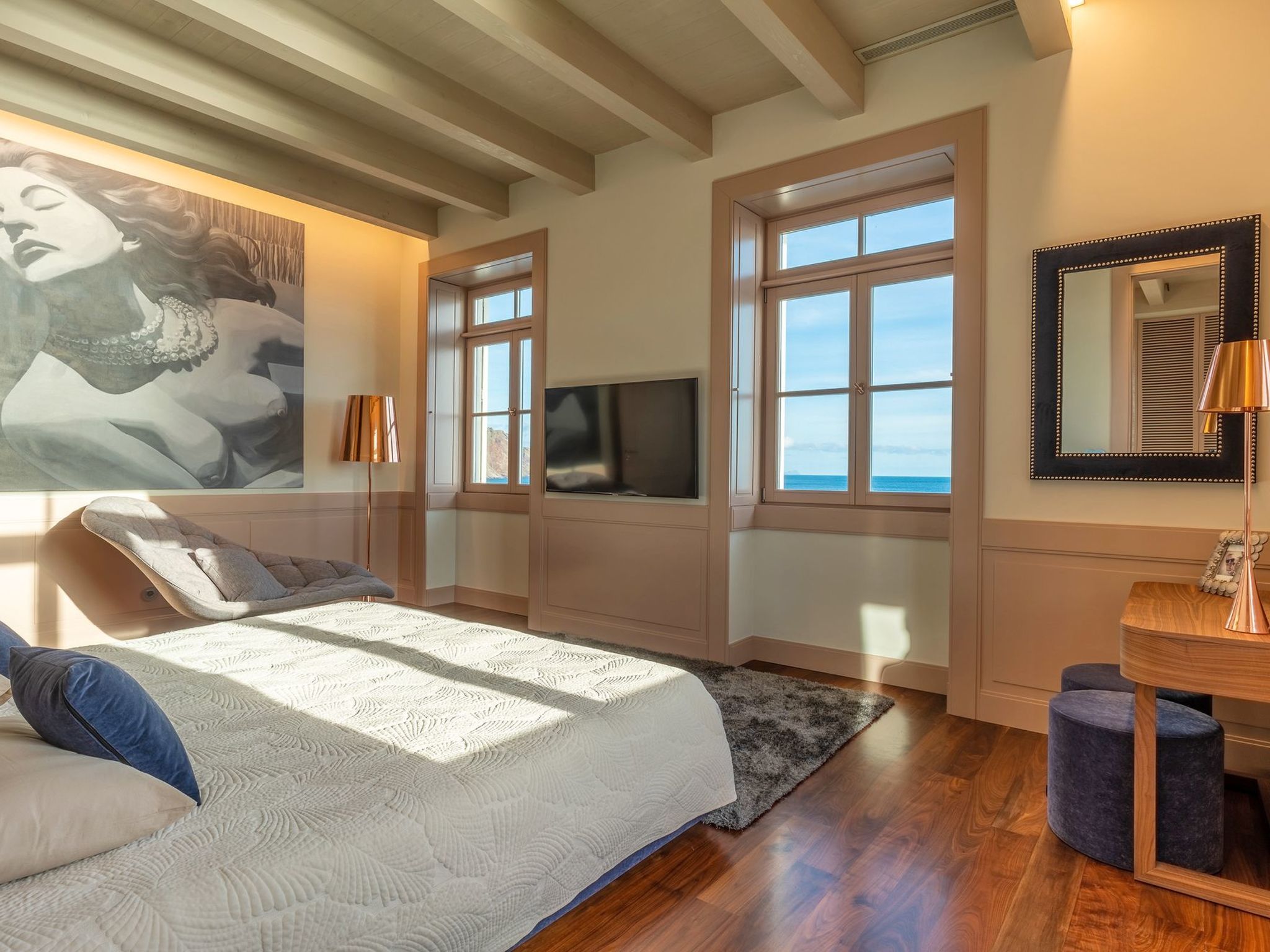 Mit Privatpool für 12 Personen in Sao Goncalo, Madeira-Image-tags.info