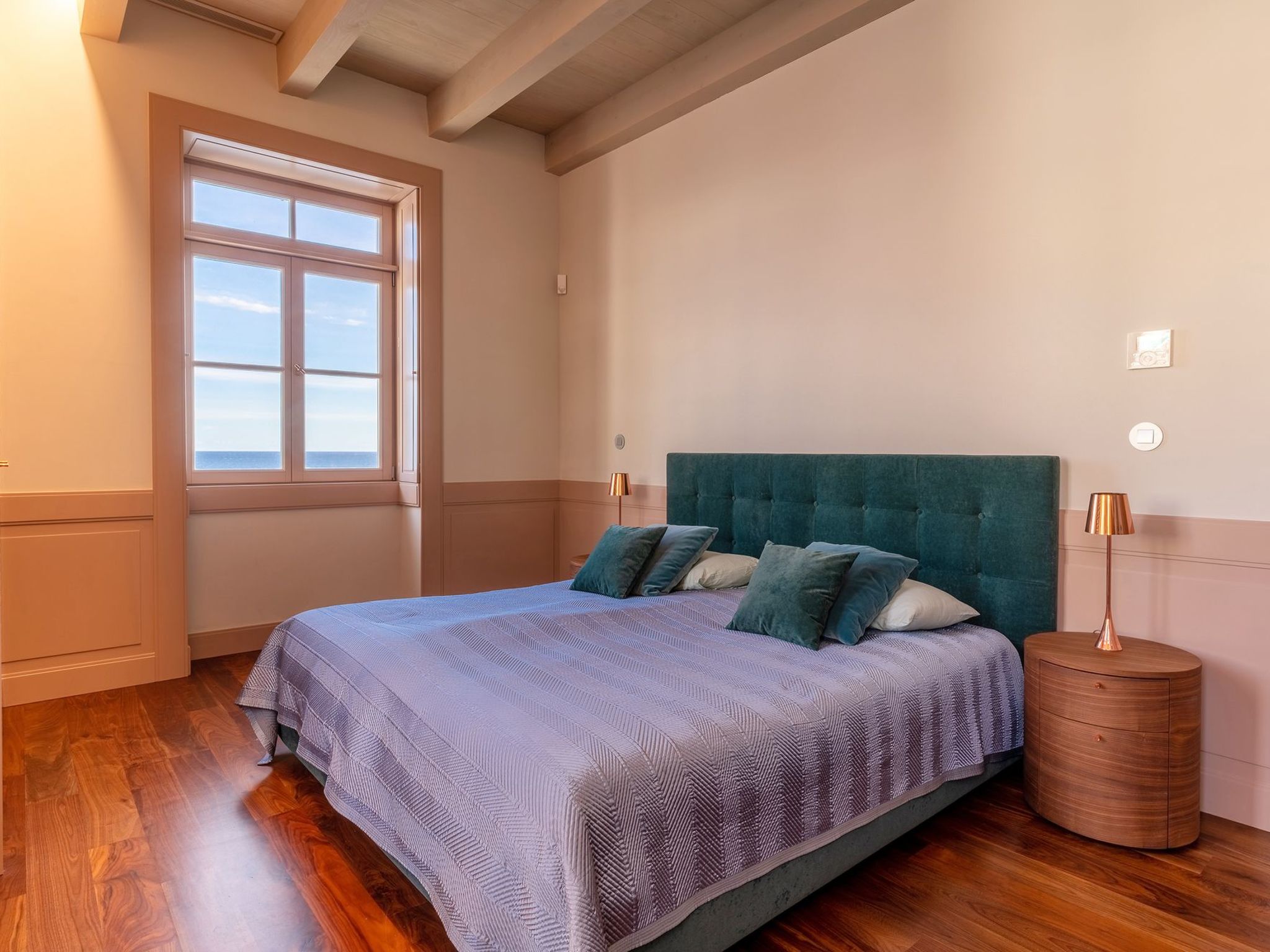 Mit Privatpool für 12 Personen in Sao Goncalo, Madeira-Image-tags.info