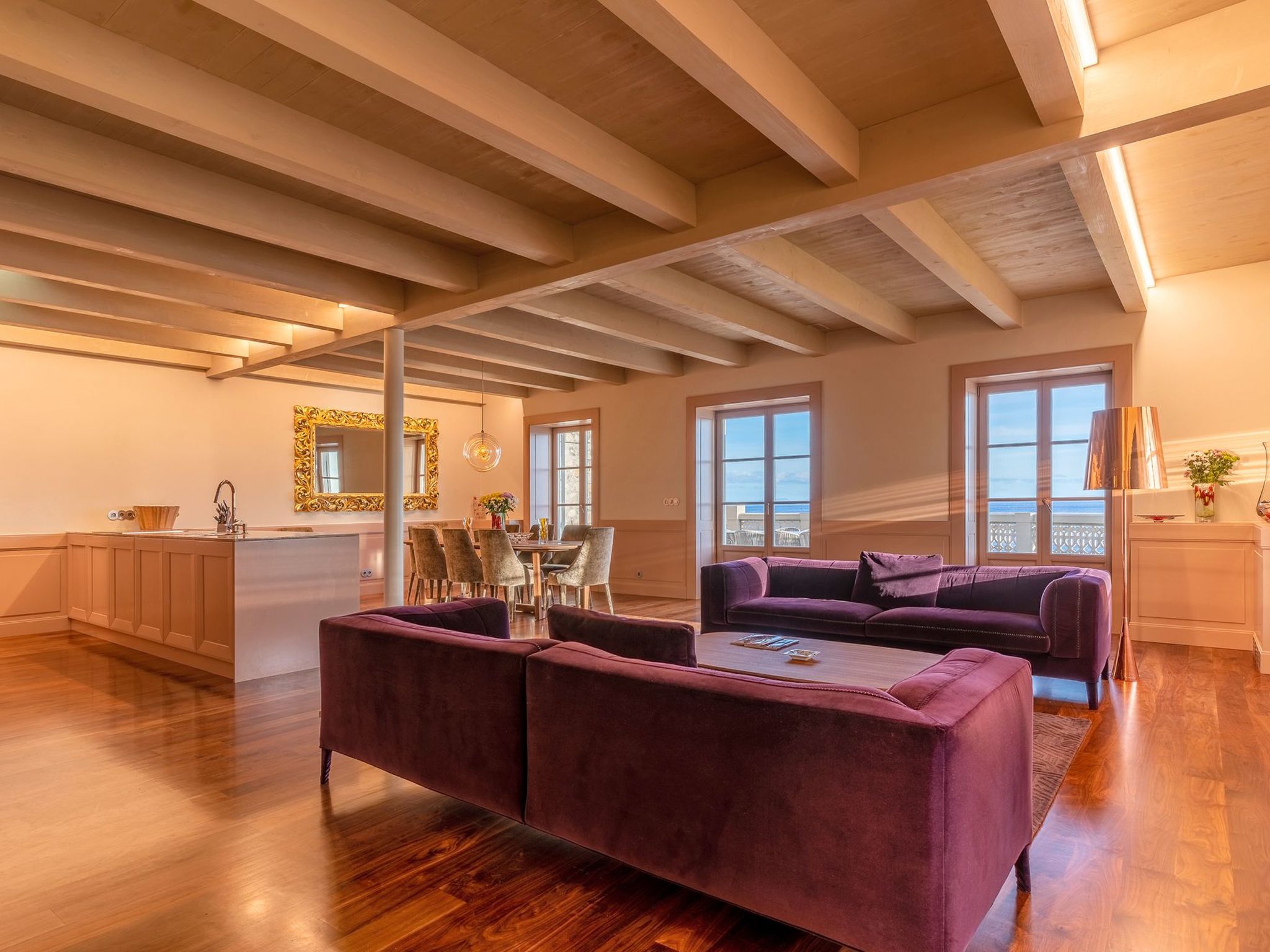 Mit Privatpool für 12 Personen in Sao Goncalo, Madeira-Image-tags.info