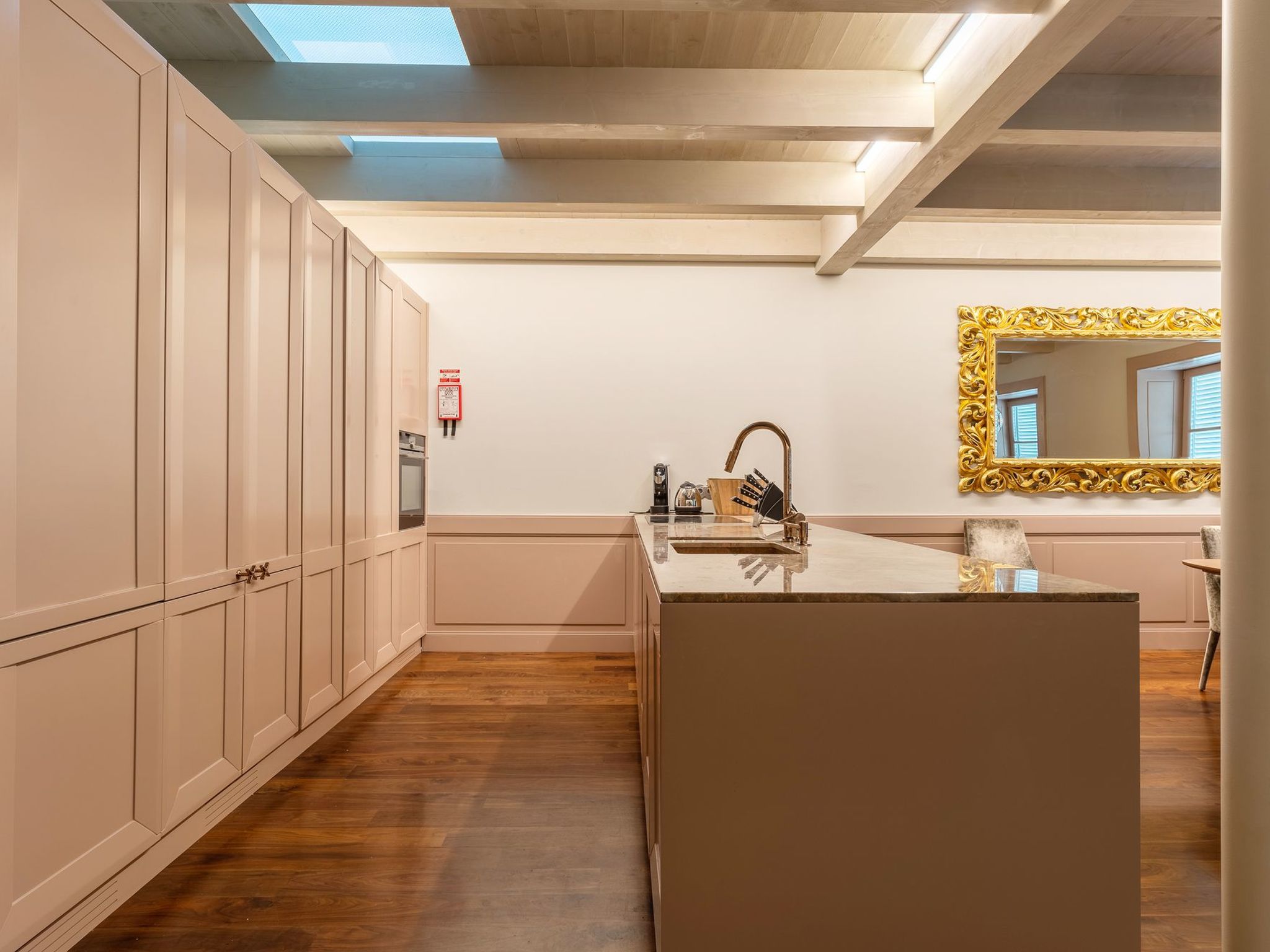 Photo of mit Privatpool für 12 Personen in Sao Goncalo, Madeira