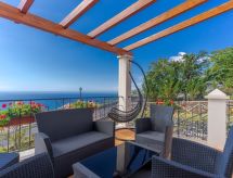 Villa Bougainvillea