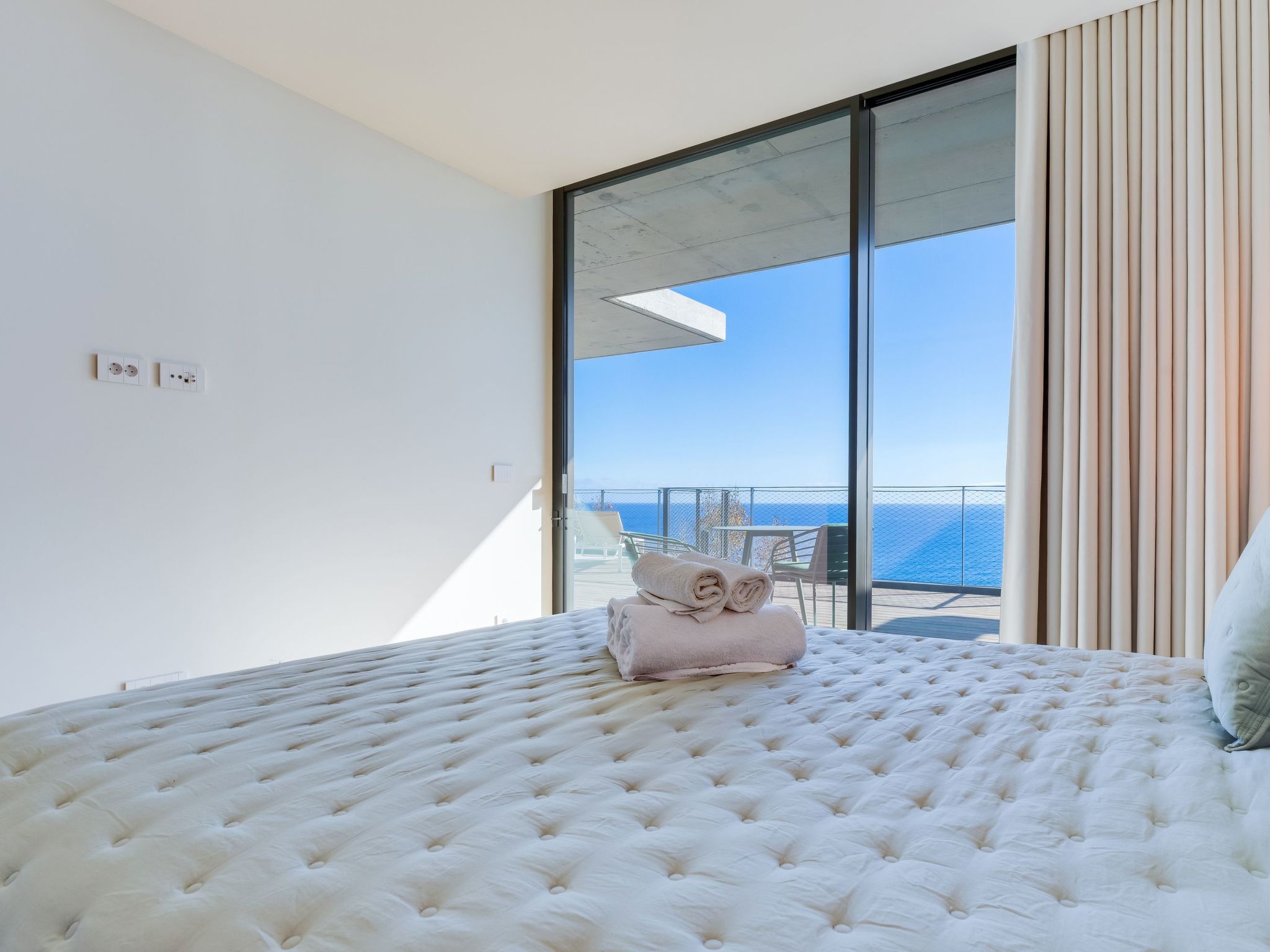 Photo of RJS Savoy Monumentalis