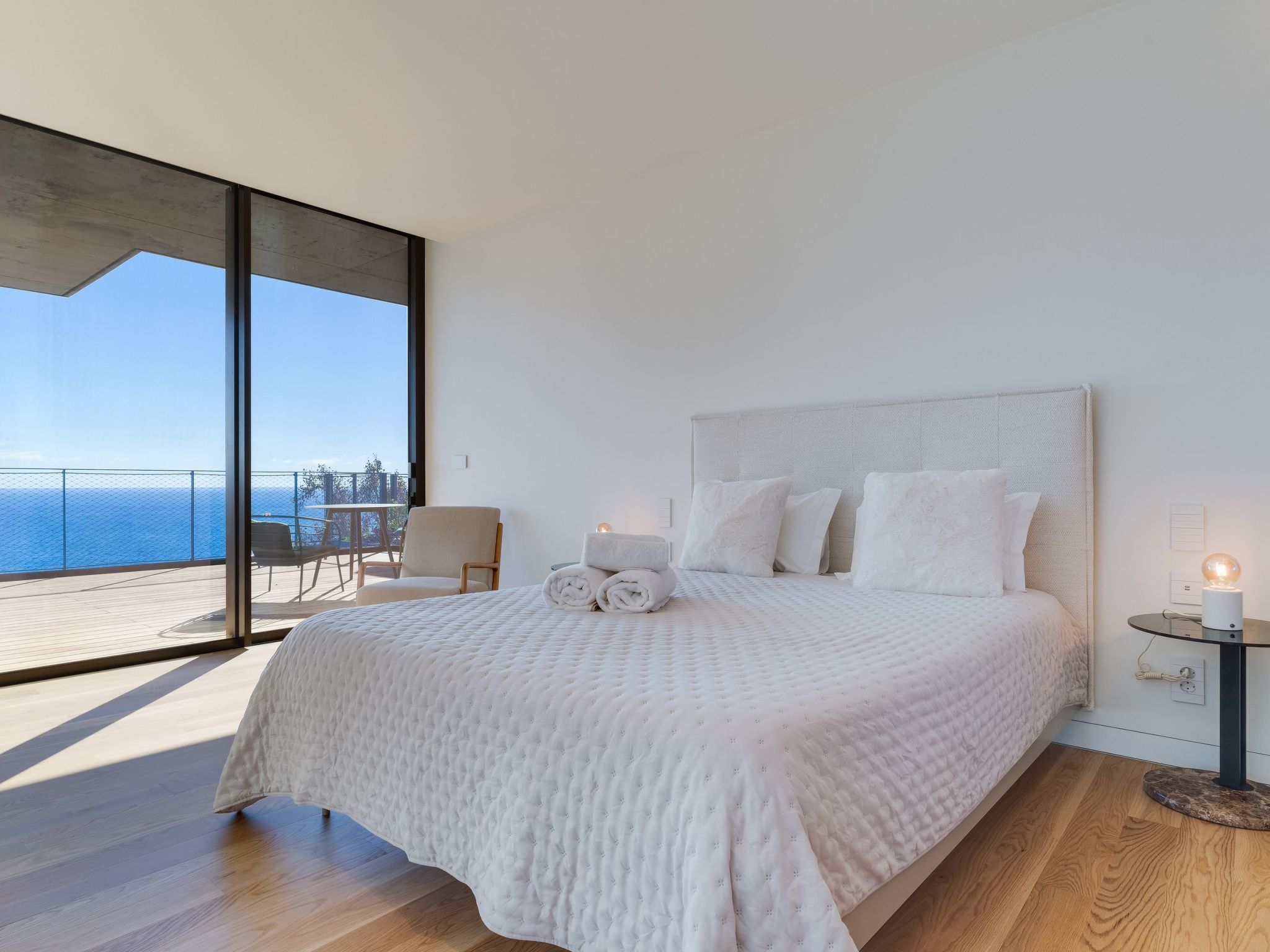 Photo of RJS Savoy Monumentalis