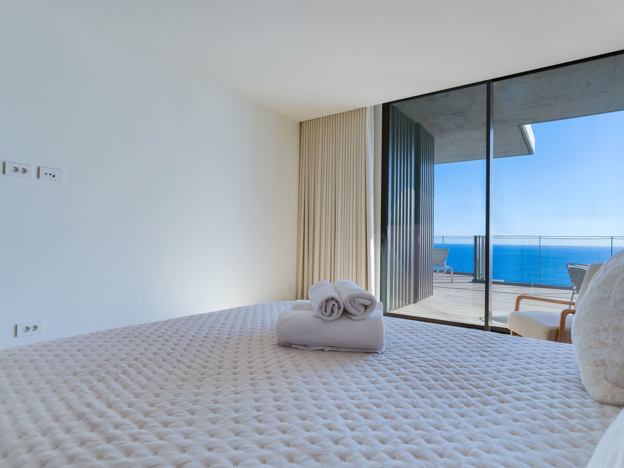 Photo of RJS Savoy Monumentalis