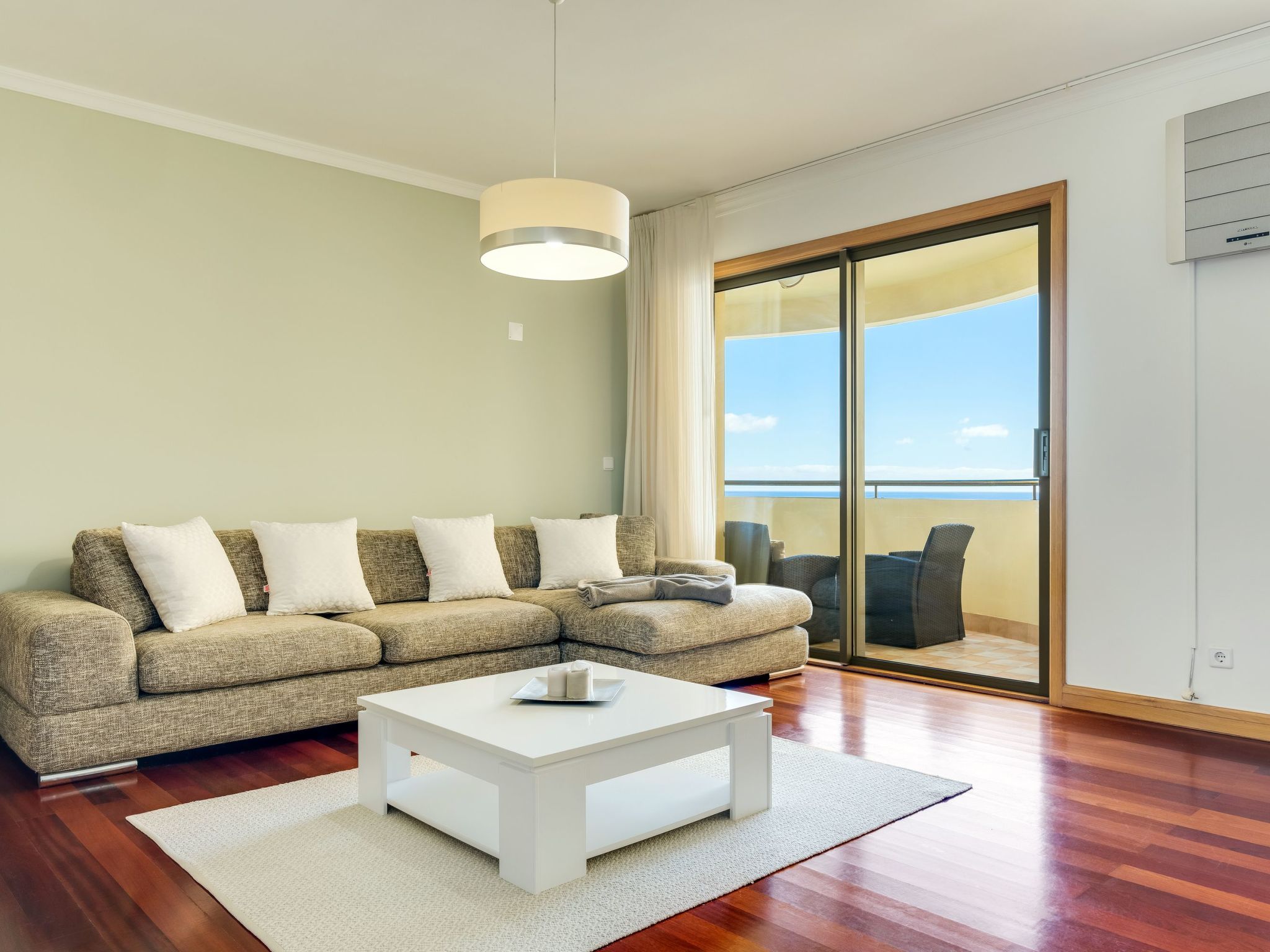 Ivis Home von HR Madeira