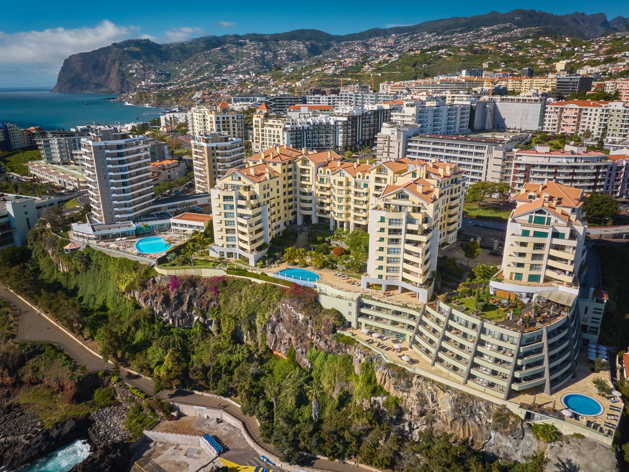 Photo of Ivis Home von HR Madeira