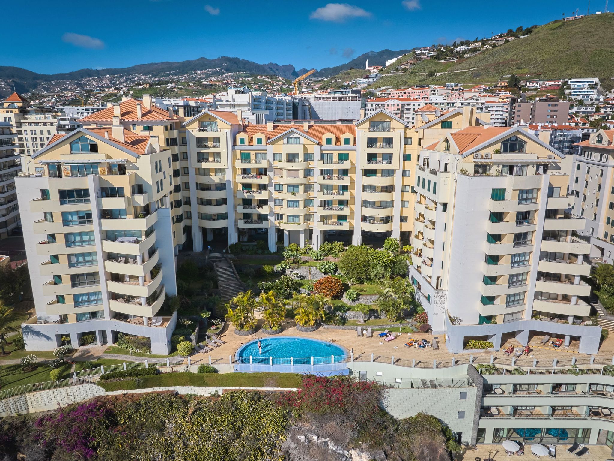 Photo of Ivis Home von HR Madeira