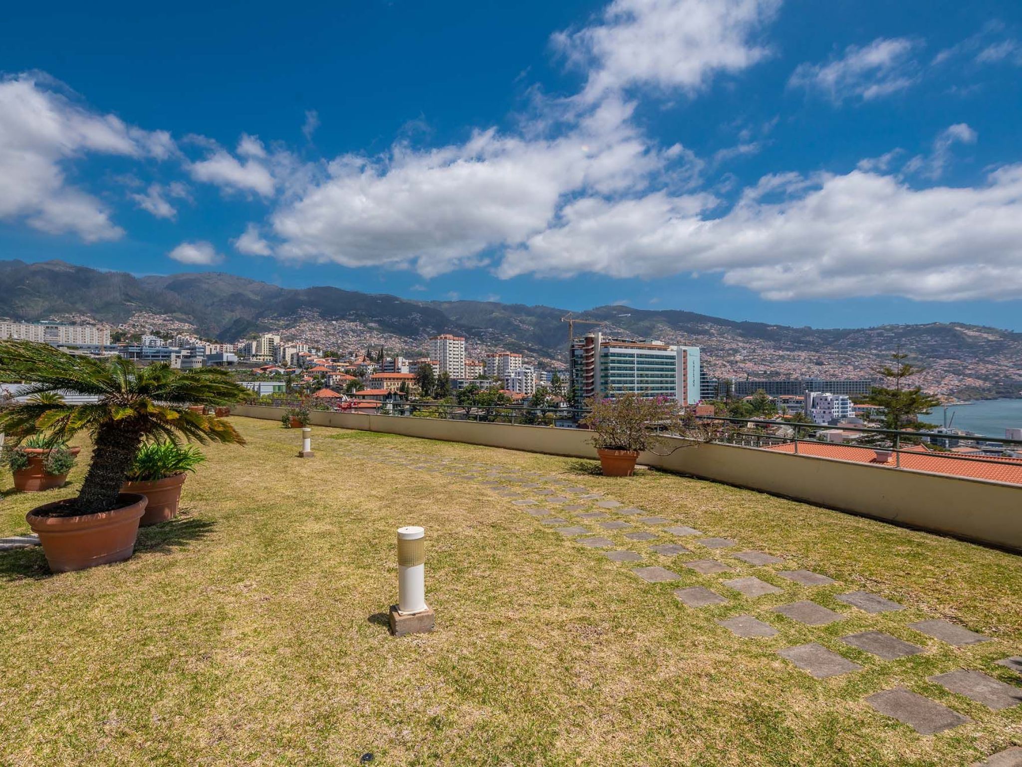 Photo of Miramar Wohnung mit Pool