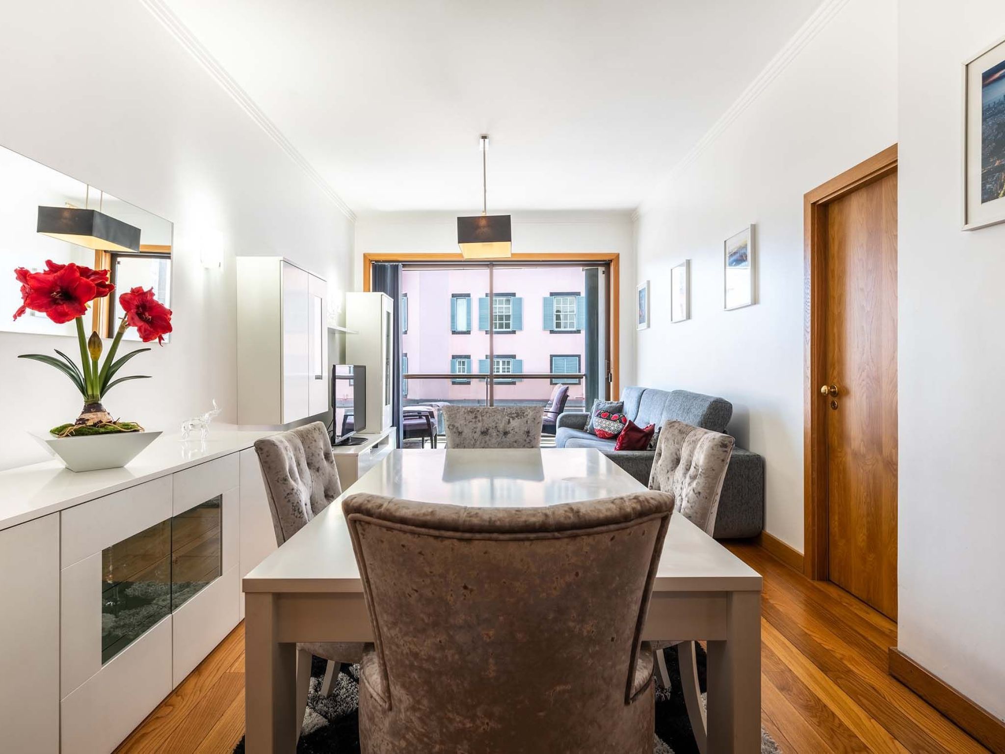 Photo of Miramar Wohnung mit Pool