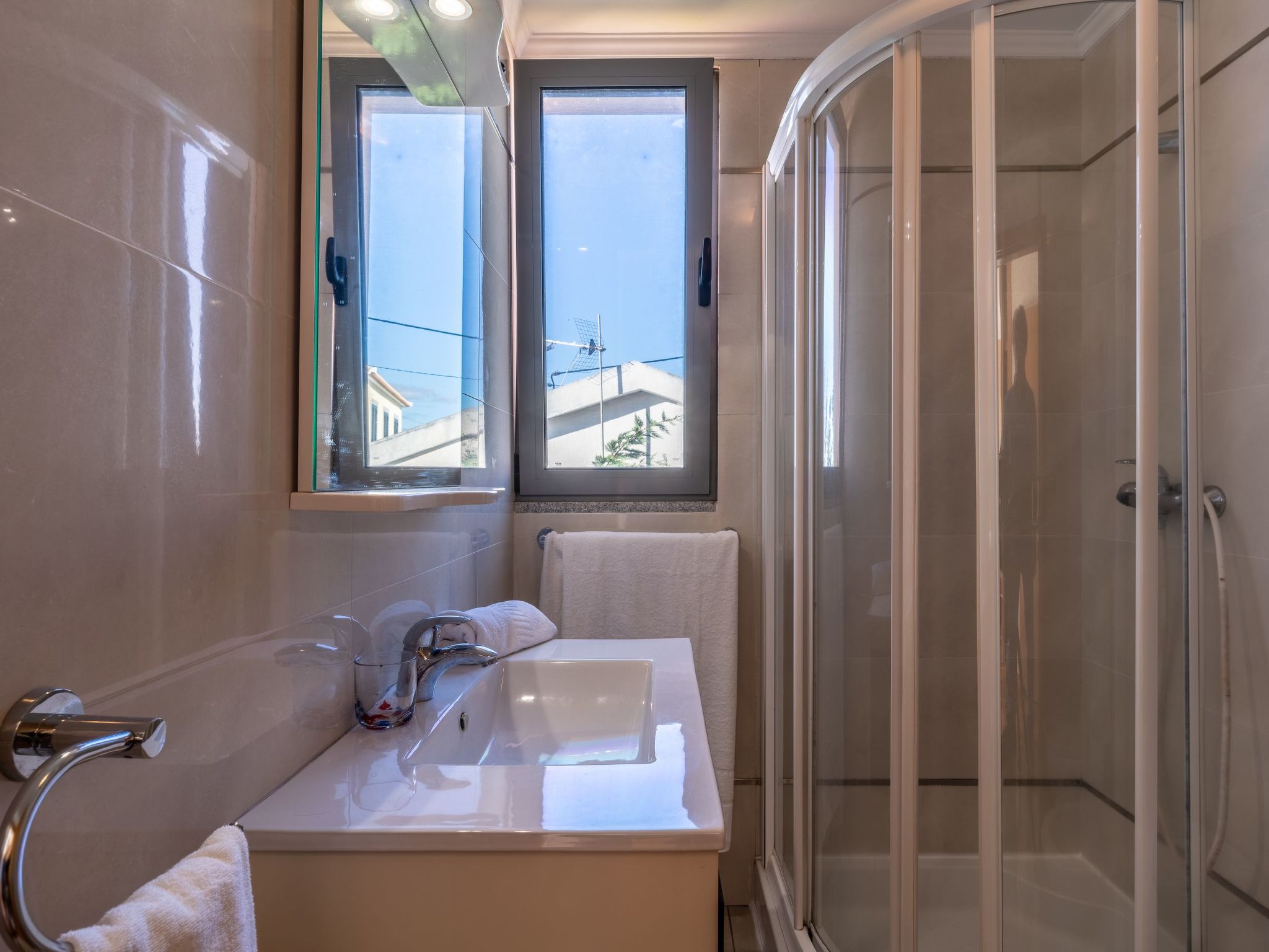 Schönes Haus in Monte mit privatem Parkplatz-Inside