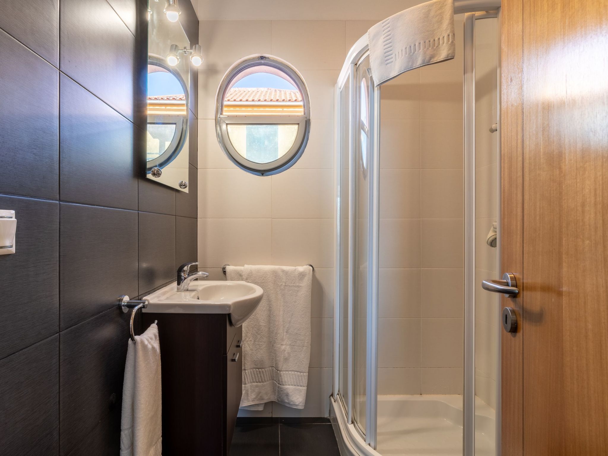 Schönes Haus in Monte mit privatem Parkplatz-Inside