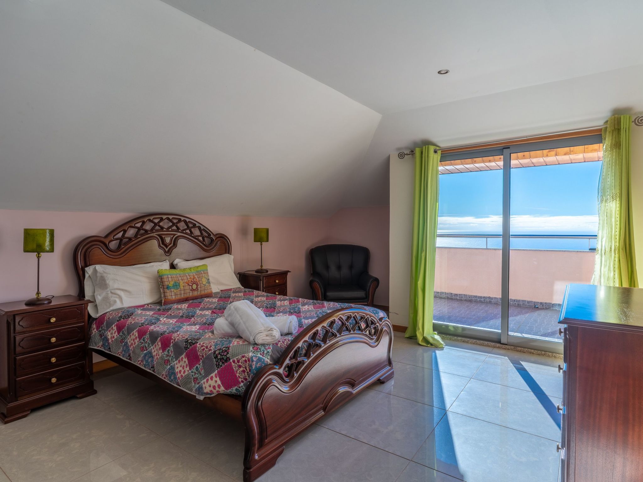 Schönes Haus in Monte mit privatem Parkplatz-Inside