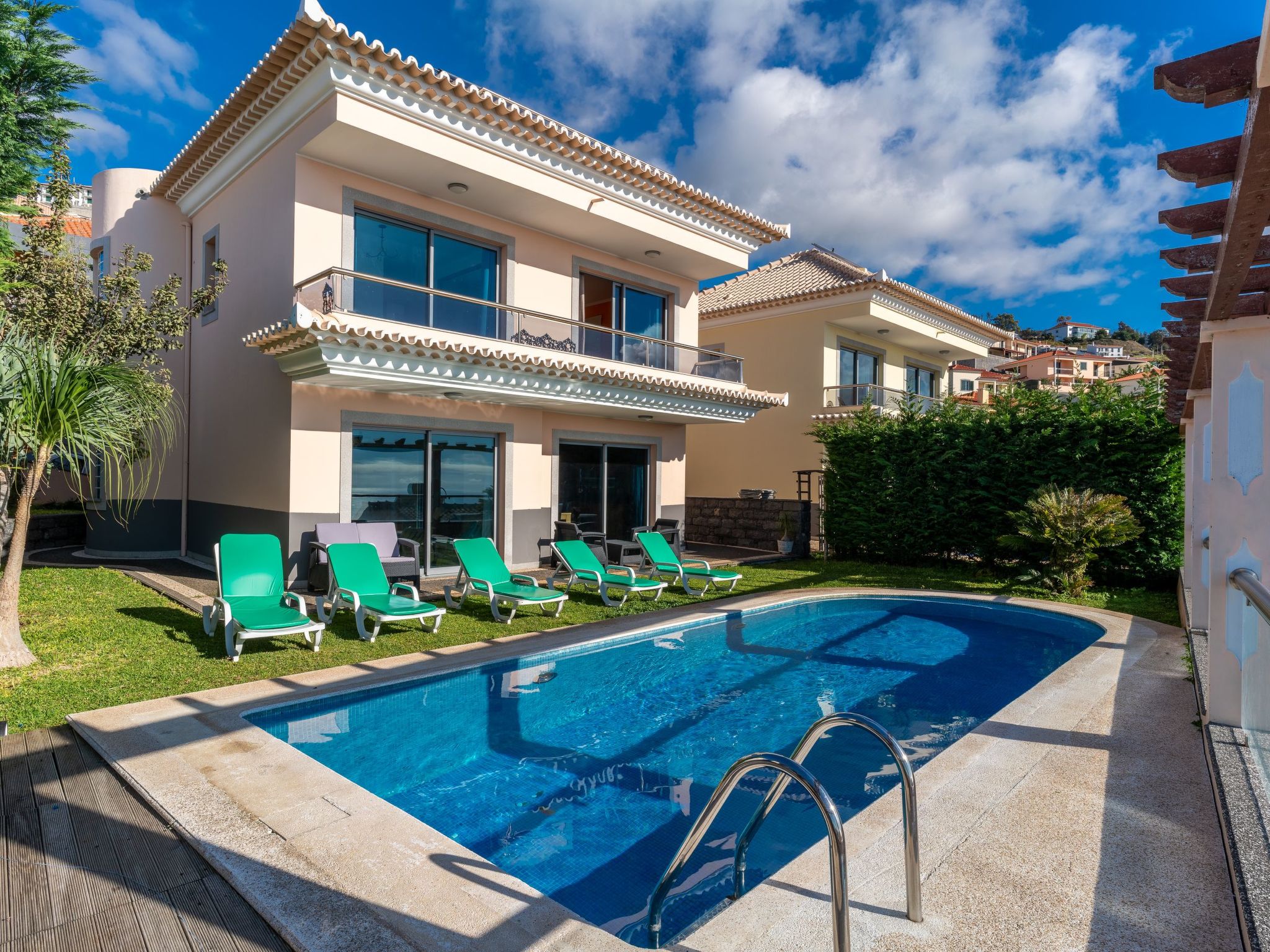 Schönes Haus in Monte mit privatem Parkplatz-Inside