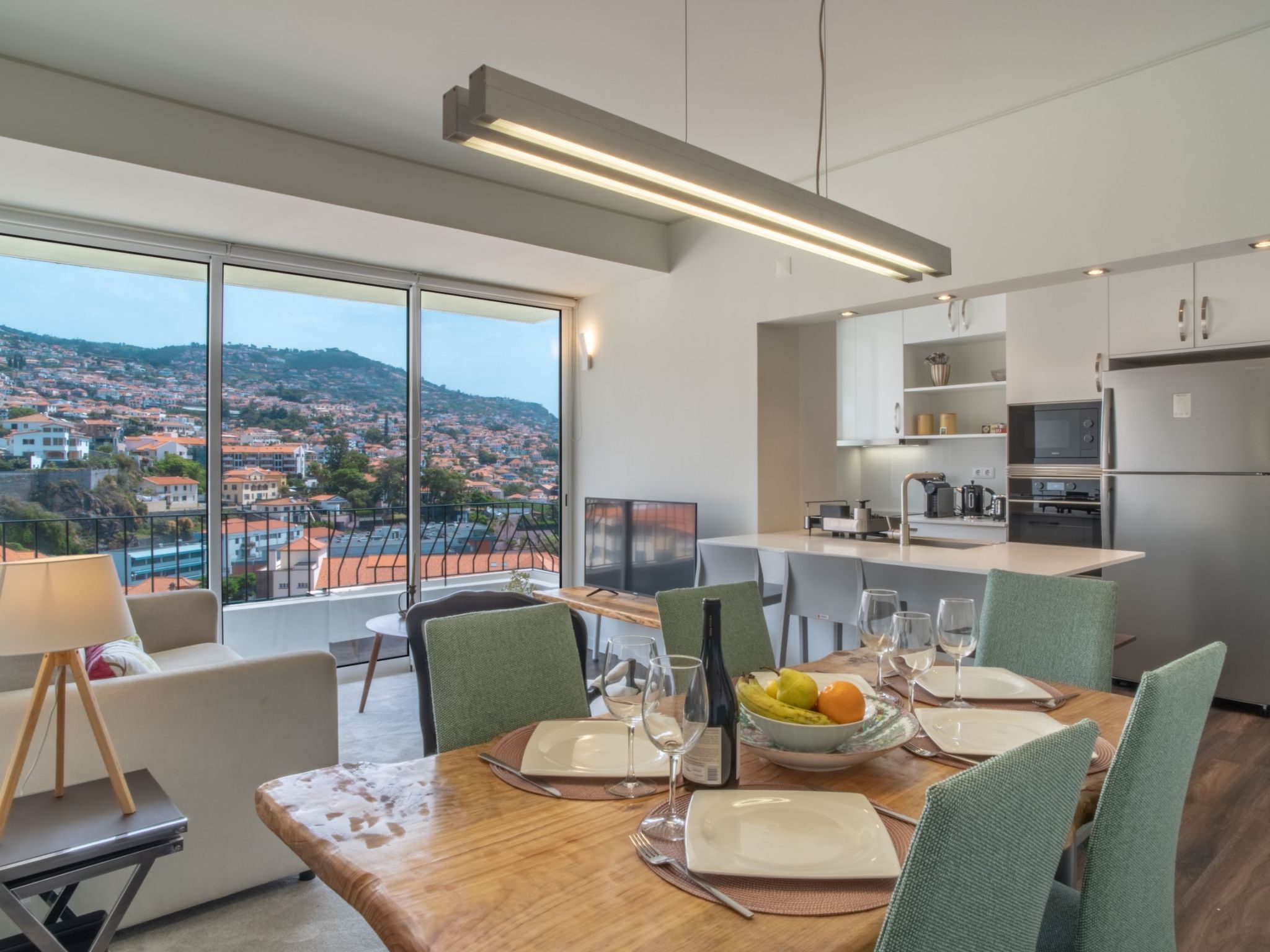 Für 4 Personen ca. 110 m&sup2; in Funchal, Madeira (Südküste von Madeira)-Binnen