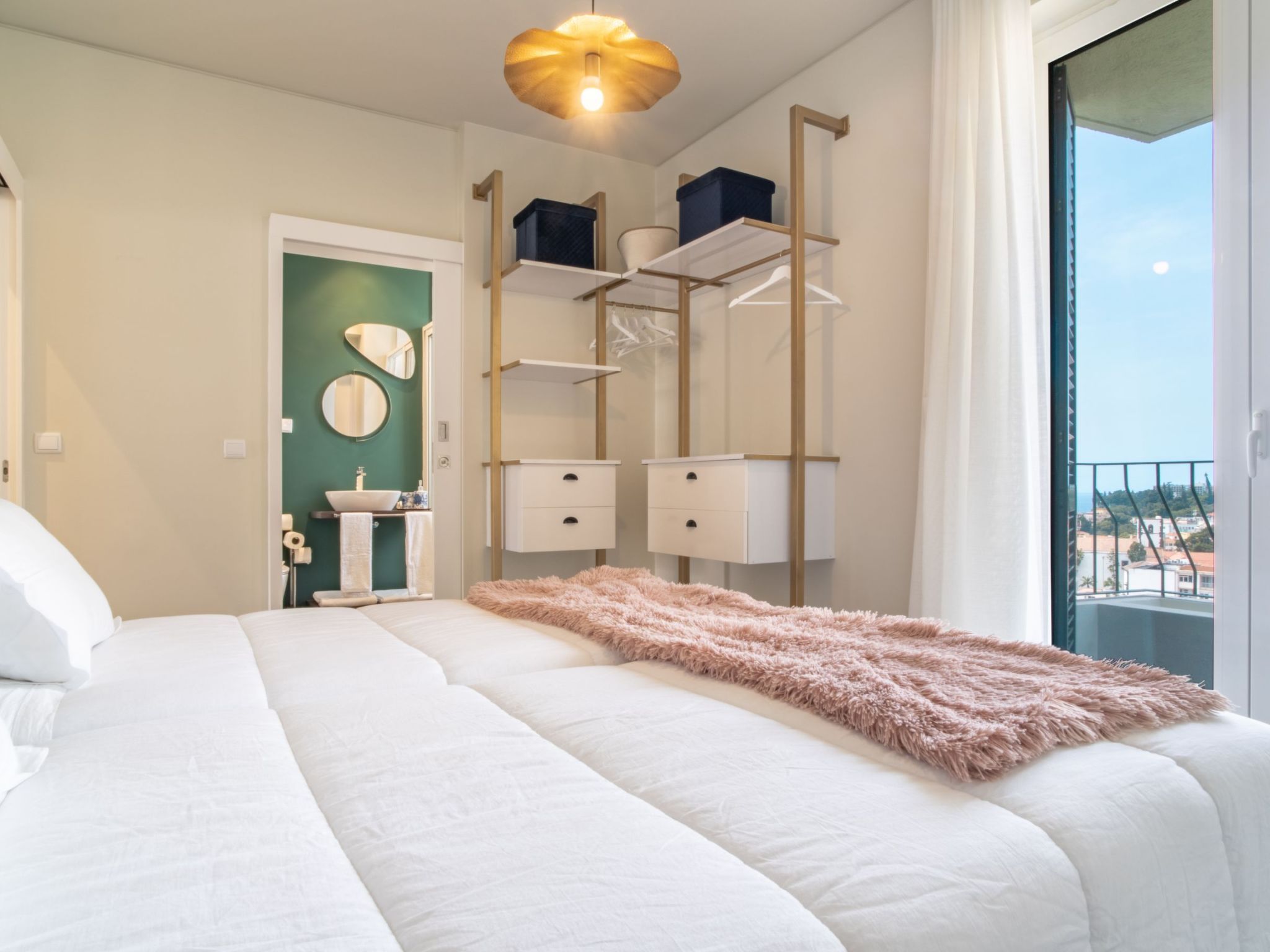 Für 4 Personen ca. 110 m&sup2; in Funchal, Madeira (Südküste von Madeira)-Binnen