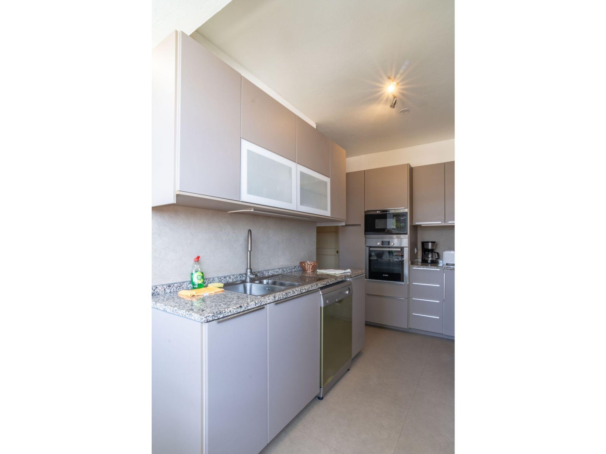 Geräumige Altstadtwohnung Elias Gar-Binnen