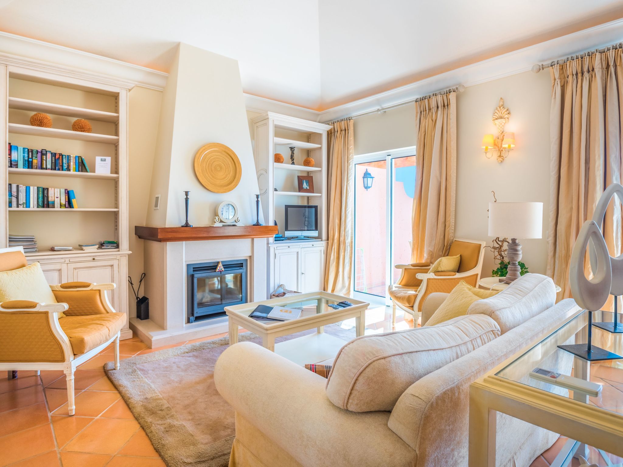 Photo of Elegante Ferienwohnung mit Gemeinschaftspool und Wellnessbereich