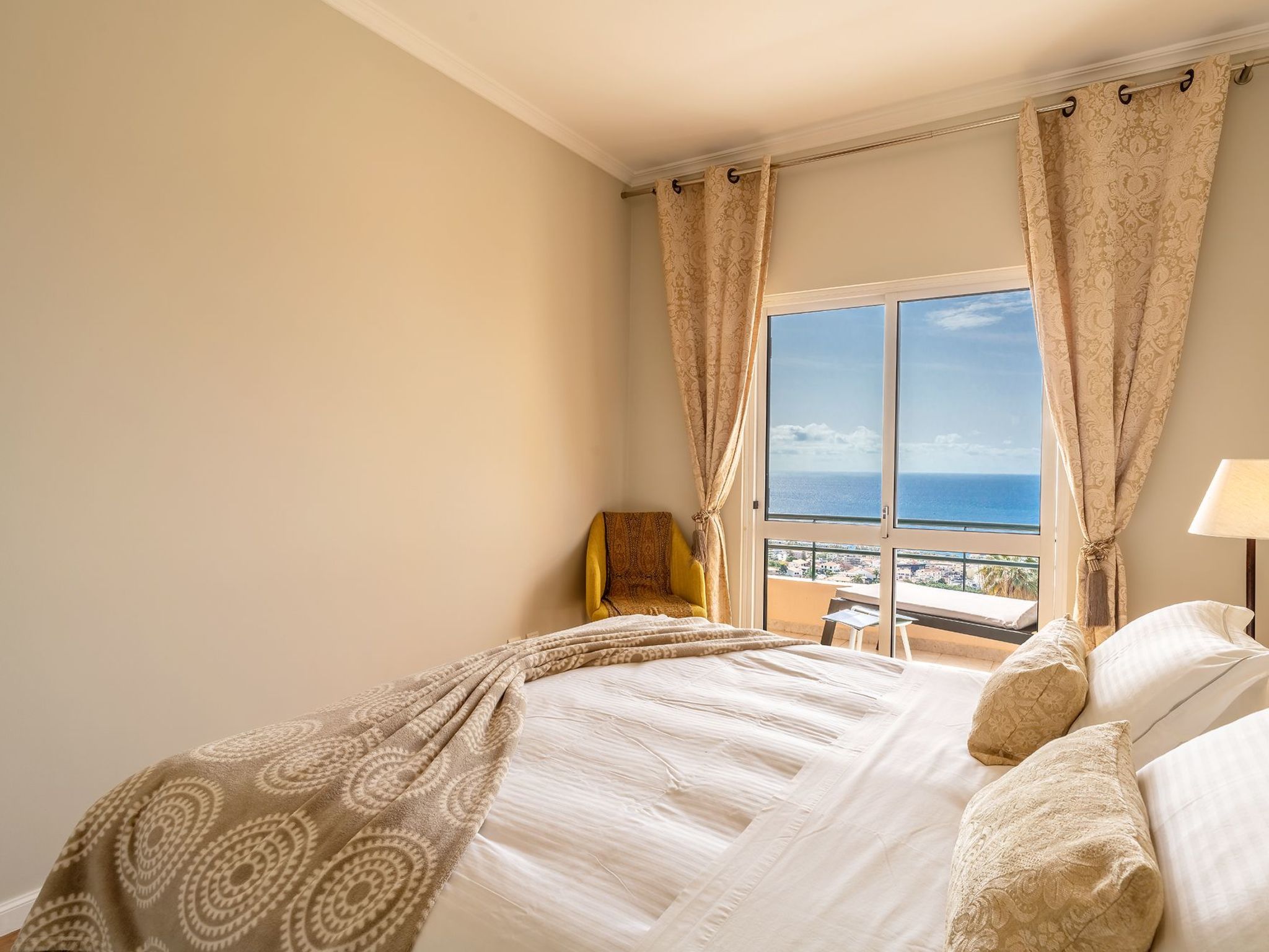 Photo of Studio für 3 Personen und 1 Kind in Funchal, Madeira (Funchal und Umgebung)