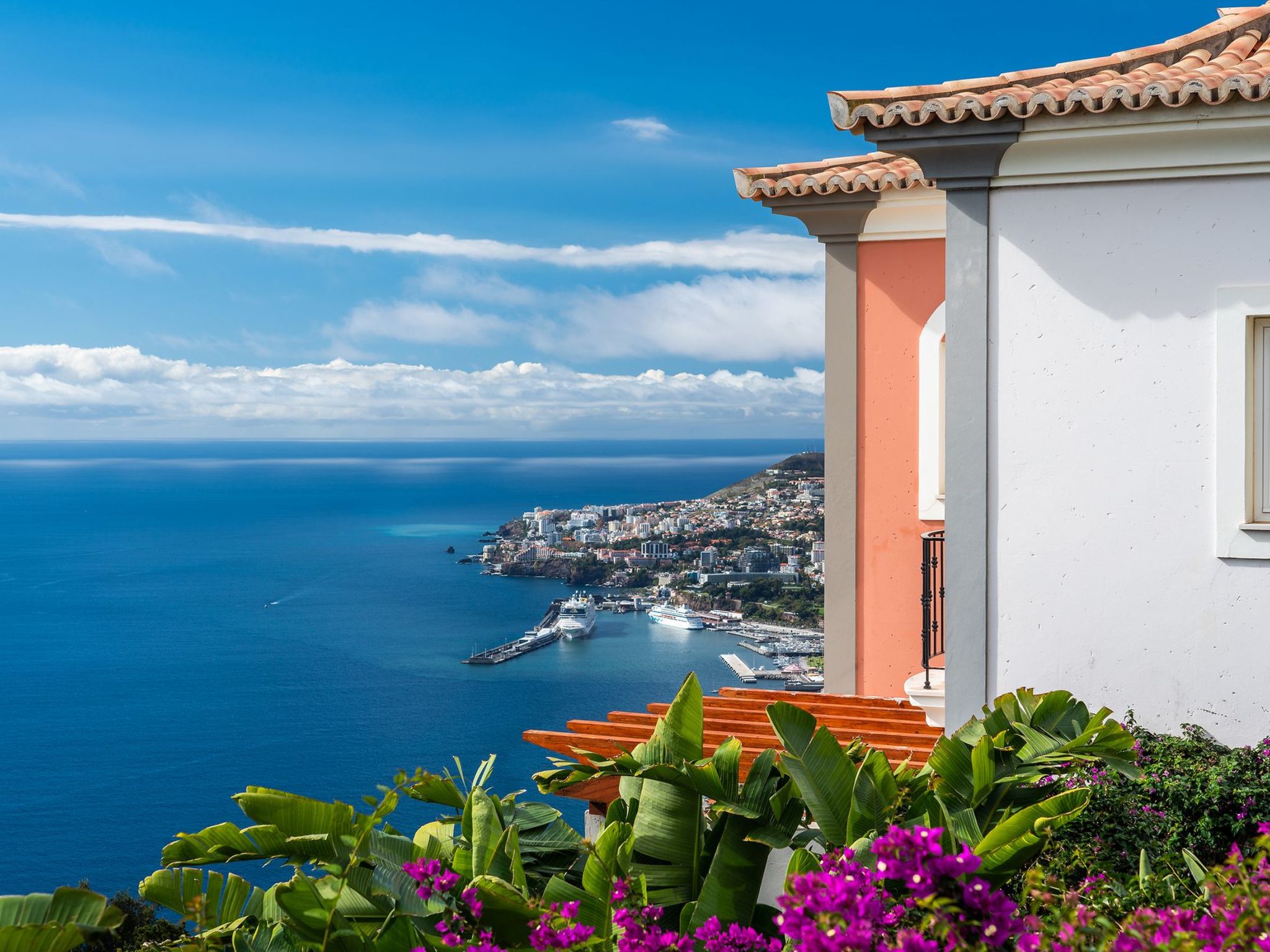 Elegante Ferienwohnung mit Gemeinschaftspool und Wellnessbereich Apartment in Funchal