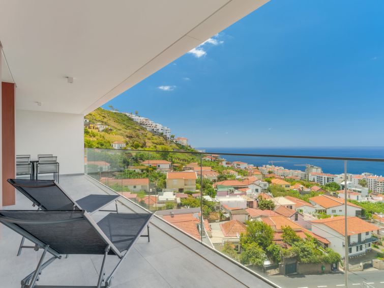Ruim appartement voor 4 personen in Funchal, Madeira · 120 m² in Madeira/Funchal
