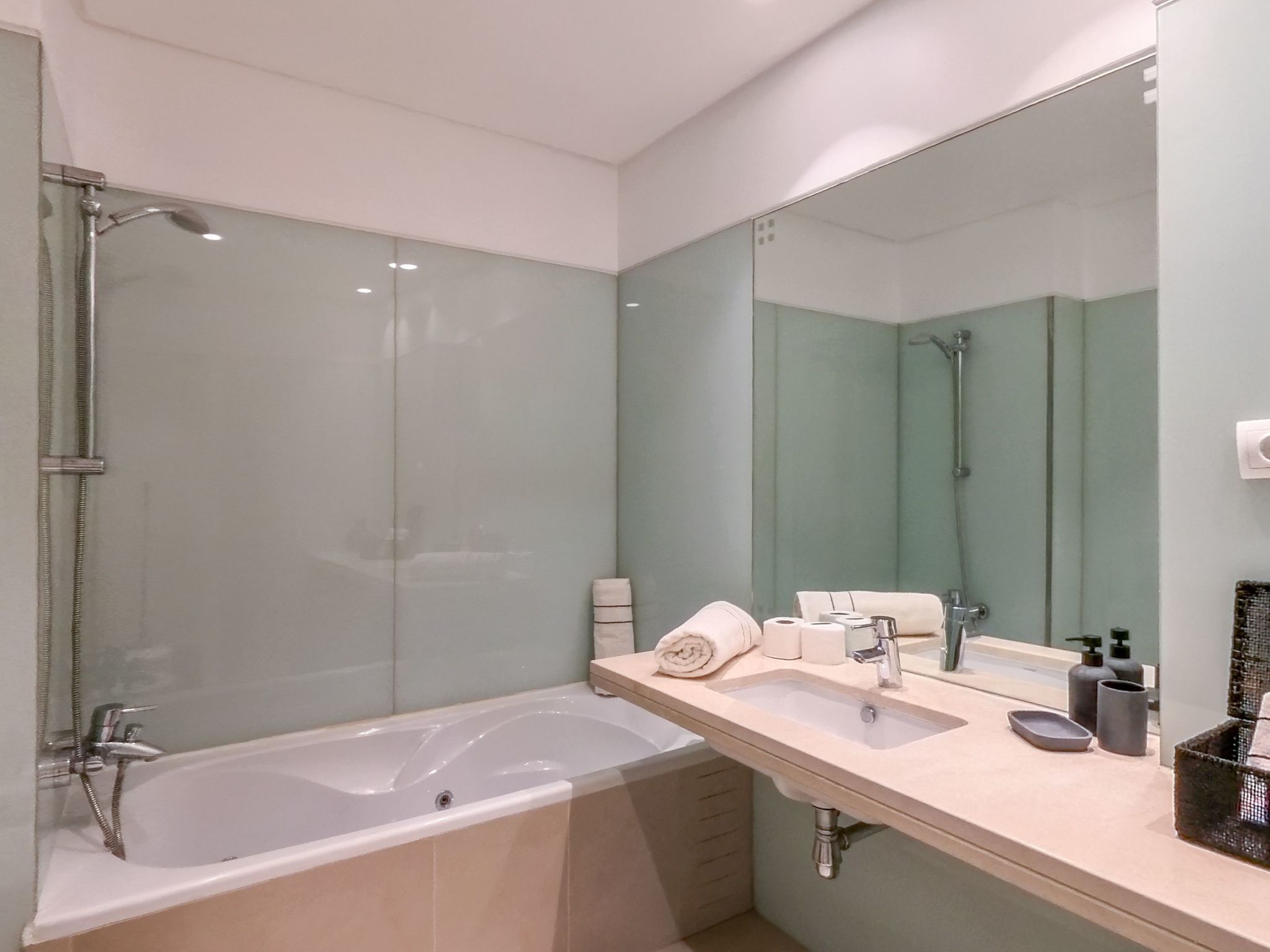 "Movenpick Apartment"-Inside