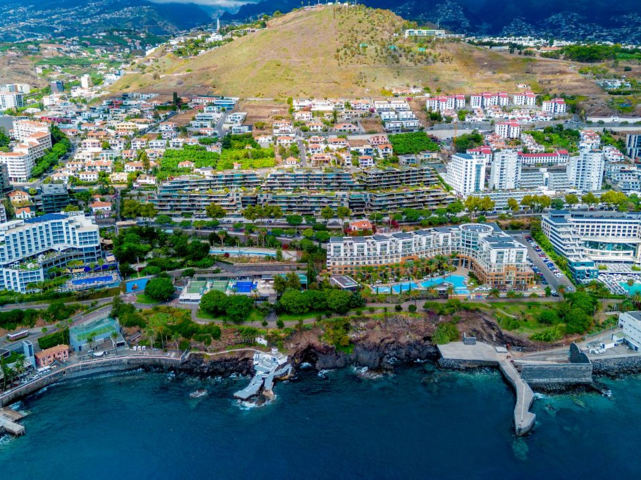 "Savoy Luxury Apart."-Image-tags.info