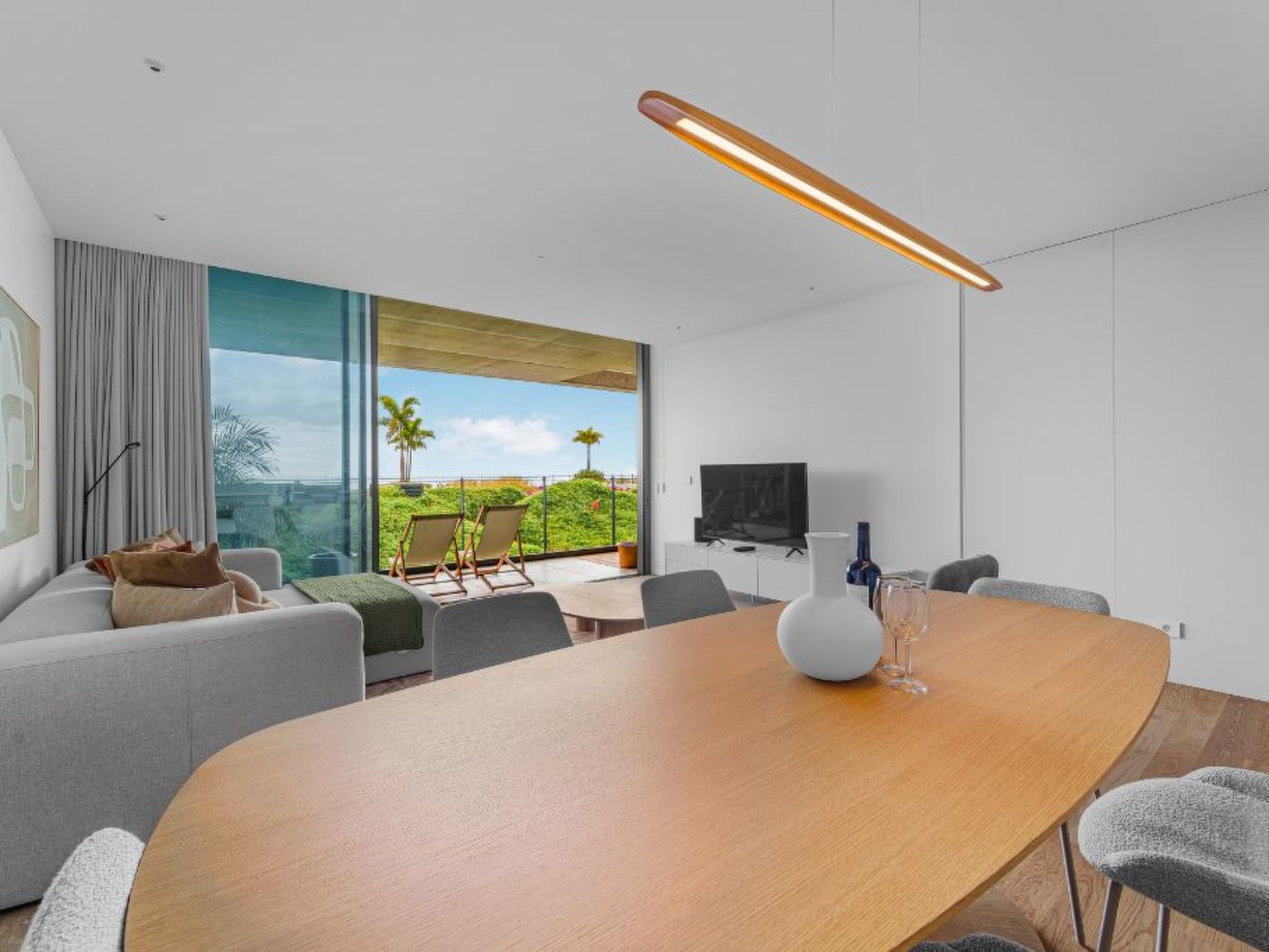 "Savoy Luxury Apart."-Image-tags.info