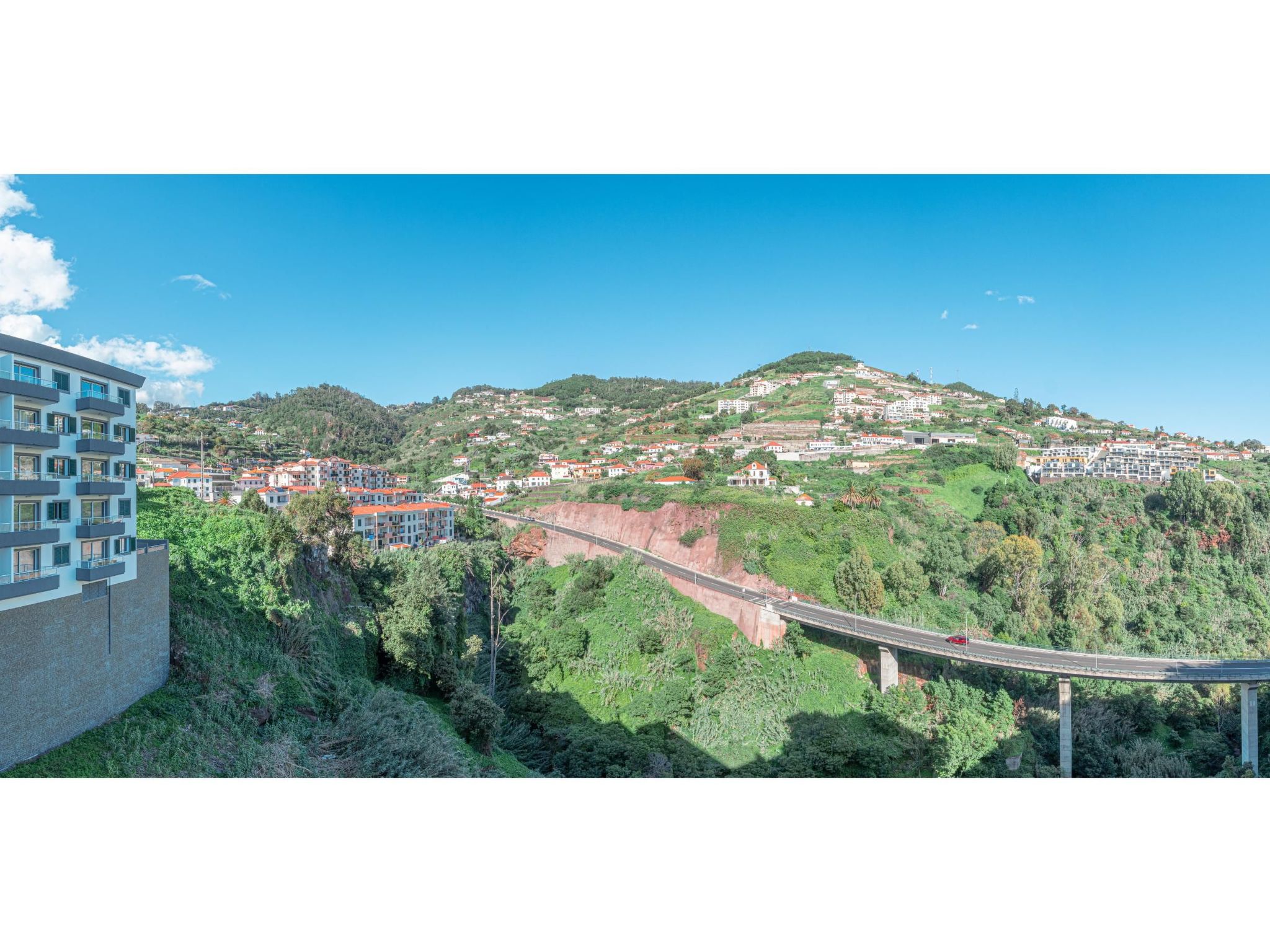Zonnig vakantiehuis met gedeeld zwembad vlakbij strand in Caniço, Madeira - foto 34