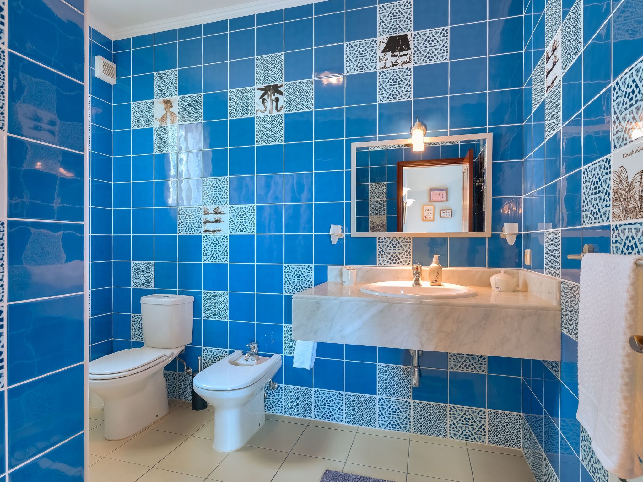 Königliche Villa Amores-Binnen