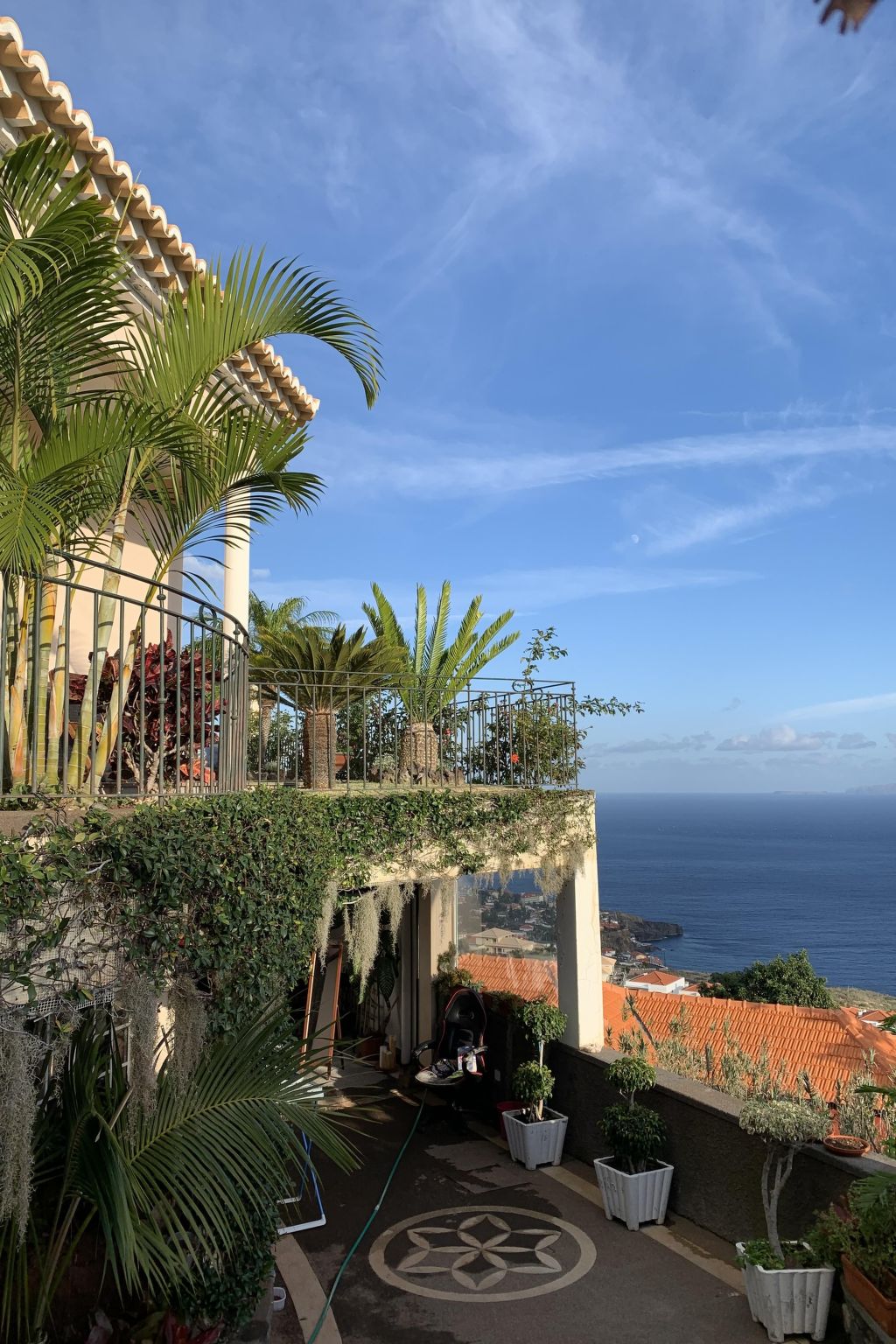In Caniço mit Garten und Terrasse - Dehors