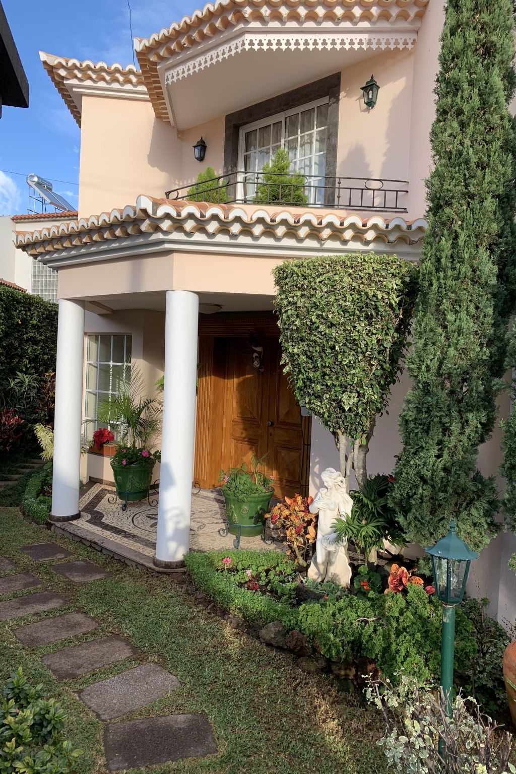 In Caniço mit Garten und Terrasse - Dehors