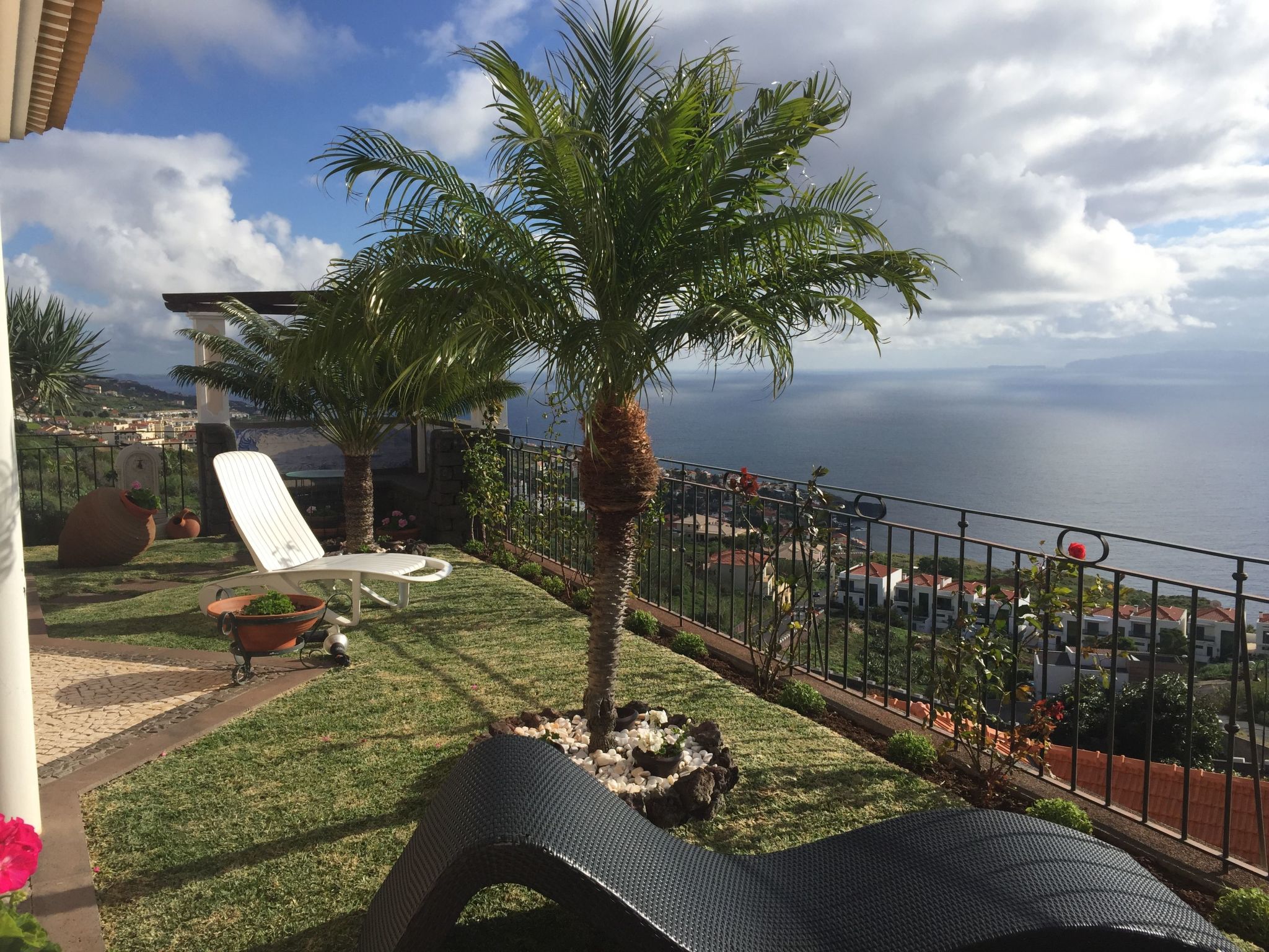 In Caniço mit Garten und Terrasse - Dehors