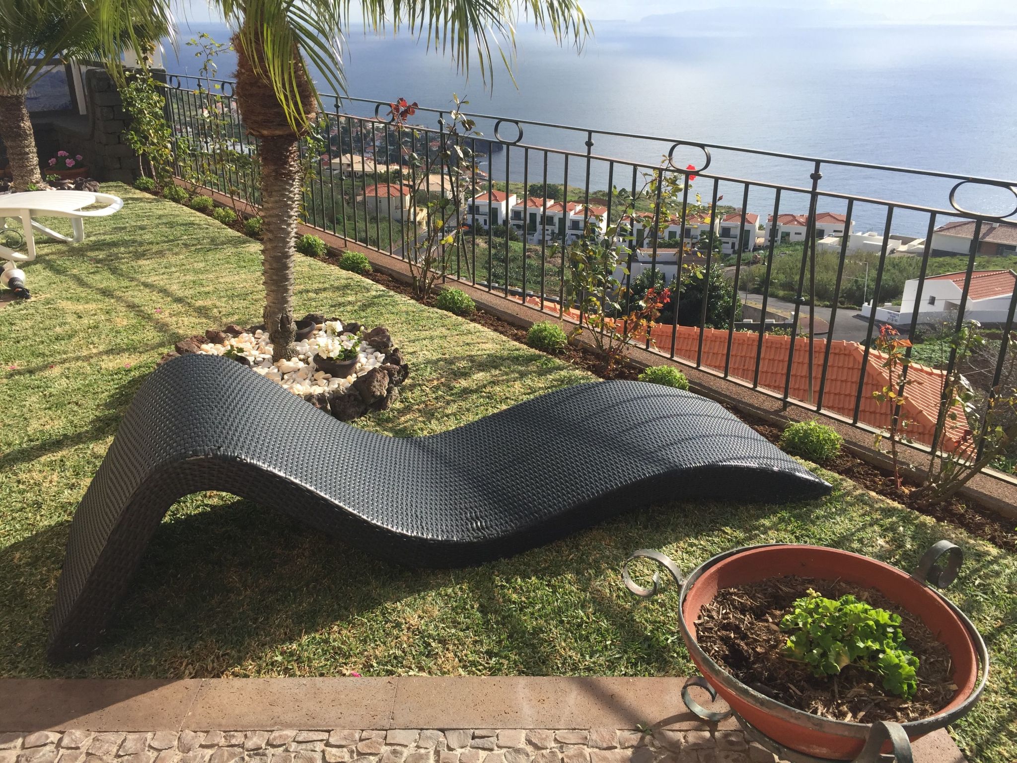 In Caniço mit Garten und Terrasse - Dehors
