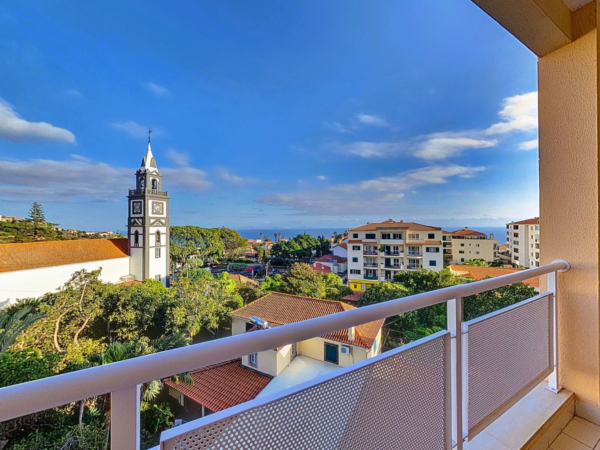 Caniço Zentrum Wohnung-Image-tags.info