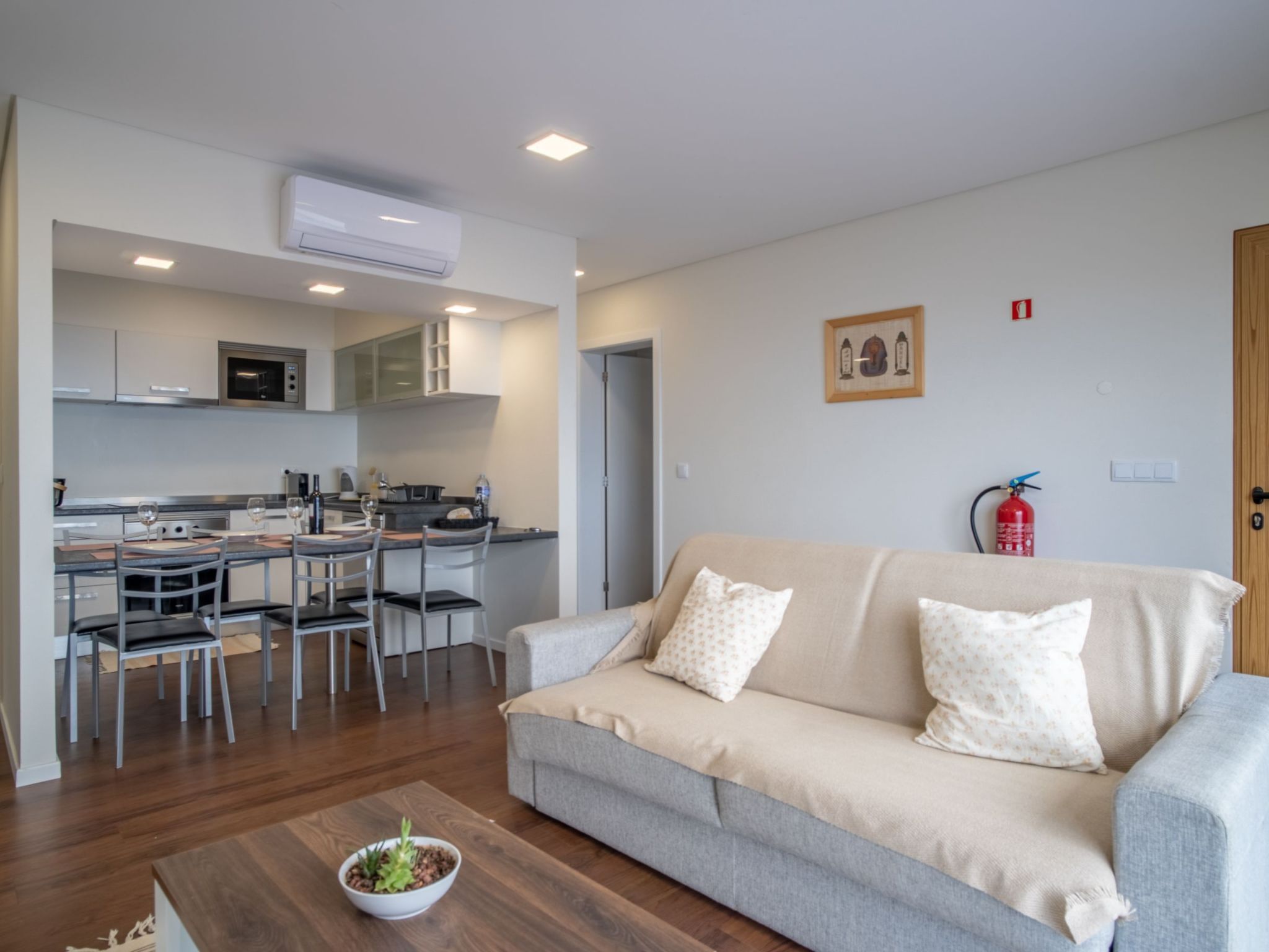 "Villa Azinhaga" mit Waschmaschine-Image-tags.info