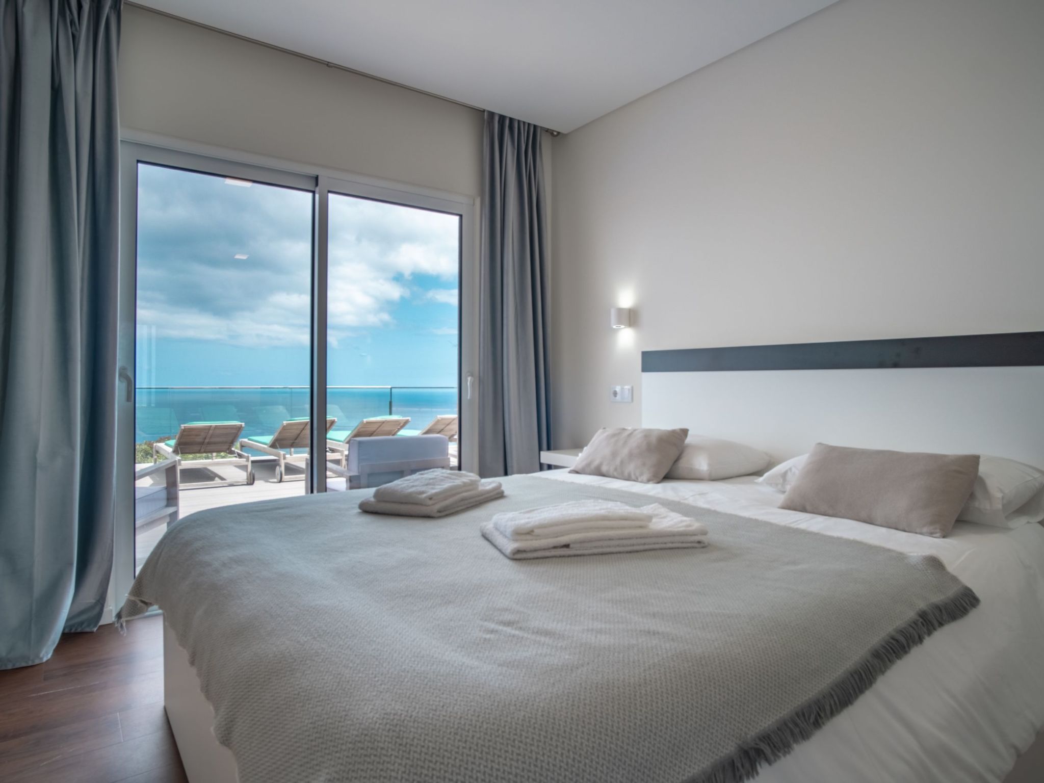 "Villa Azinhaga" mit Waschmaschine-Image-tags.info