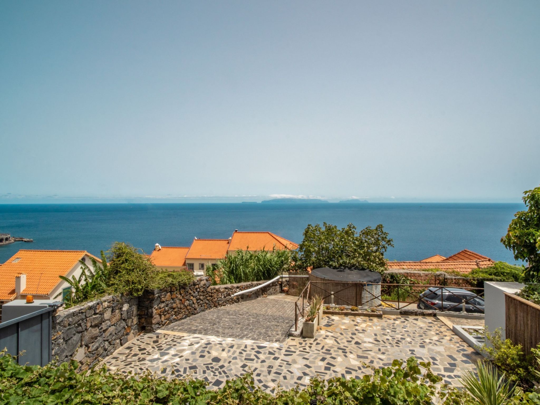 Villa mit eigenem Garten und Grill-Image-tags.info